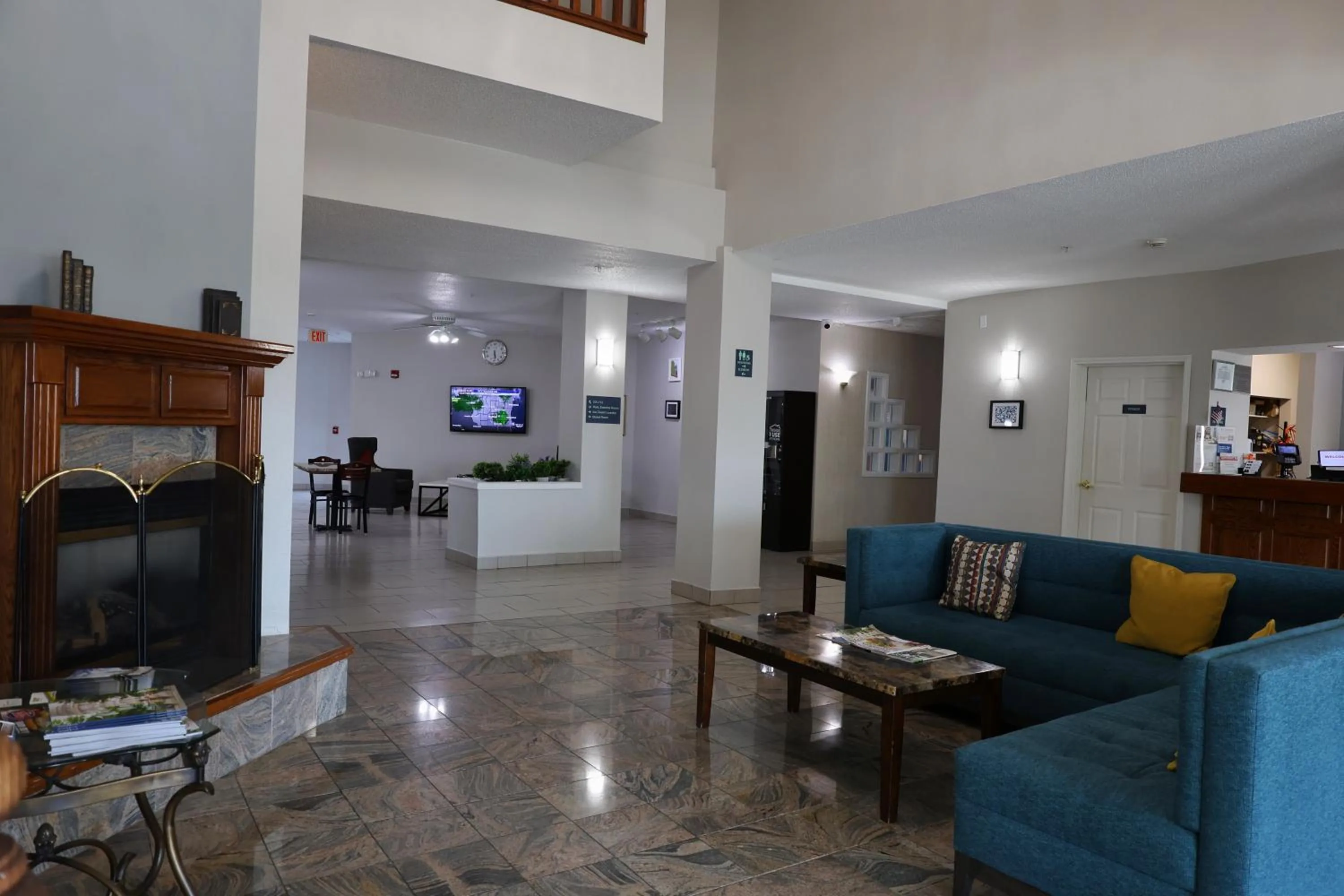 Lobby or reception in MainStay Suites Madison Airport