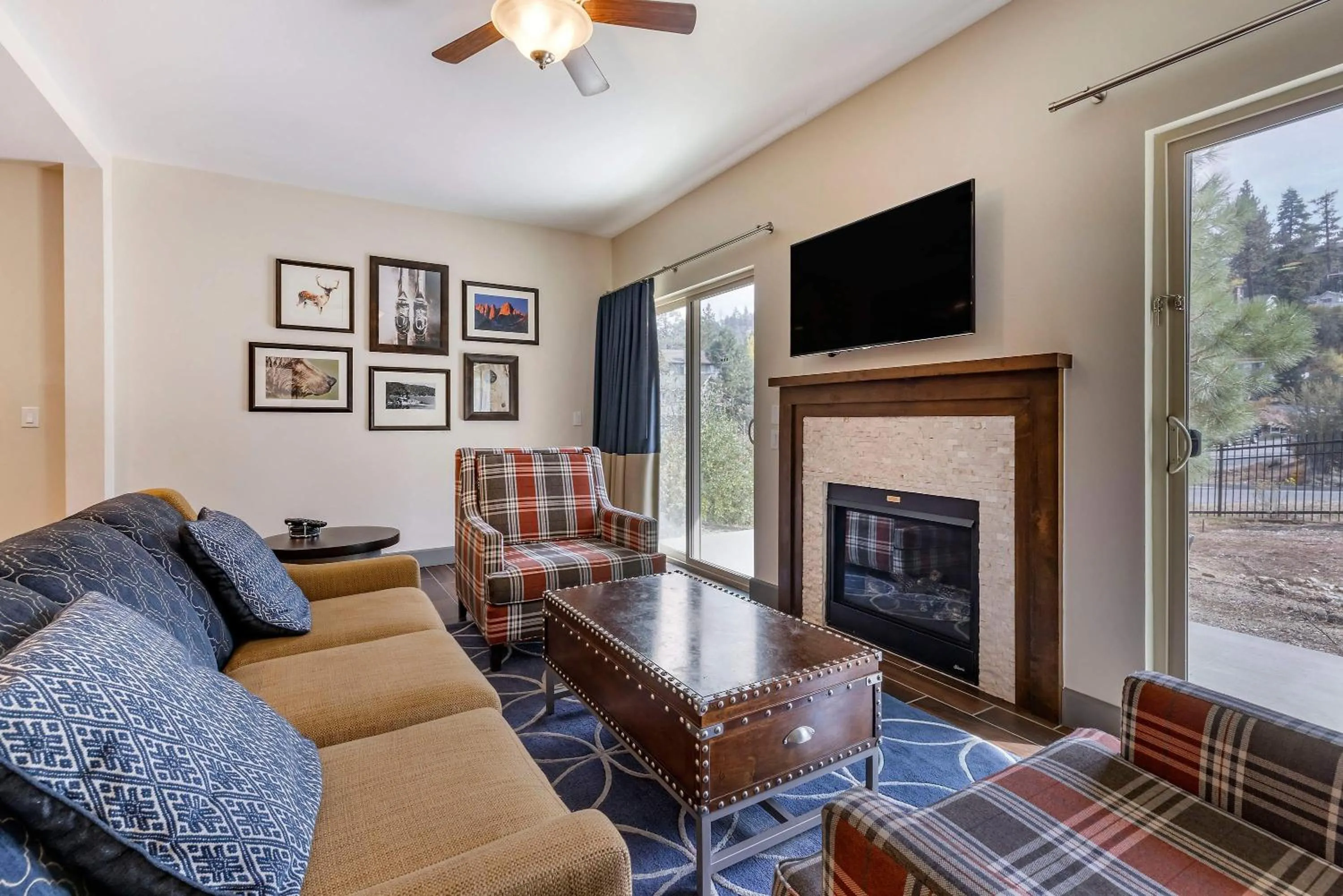 Living room in Bluegreen Vacations Big Bear Village, an Ascend Collection Resort