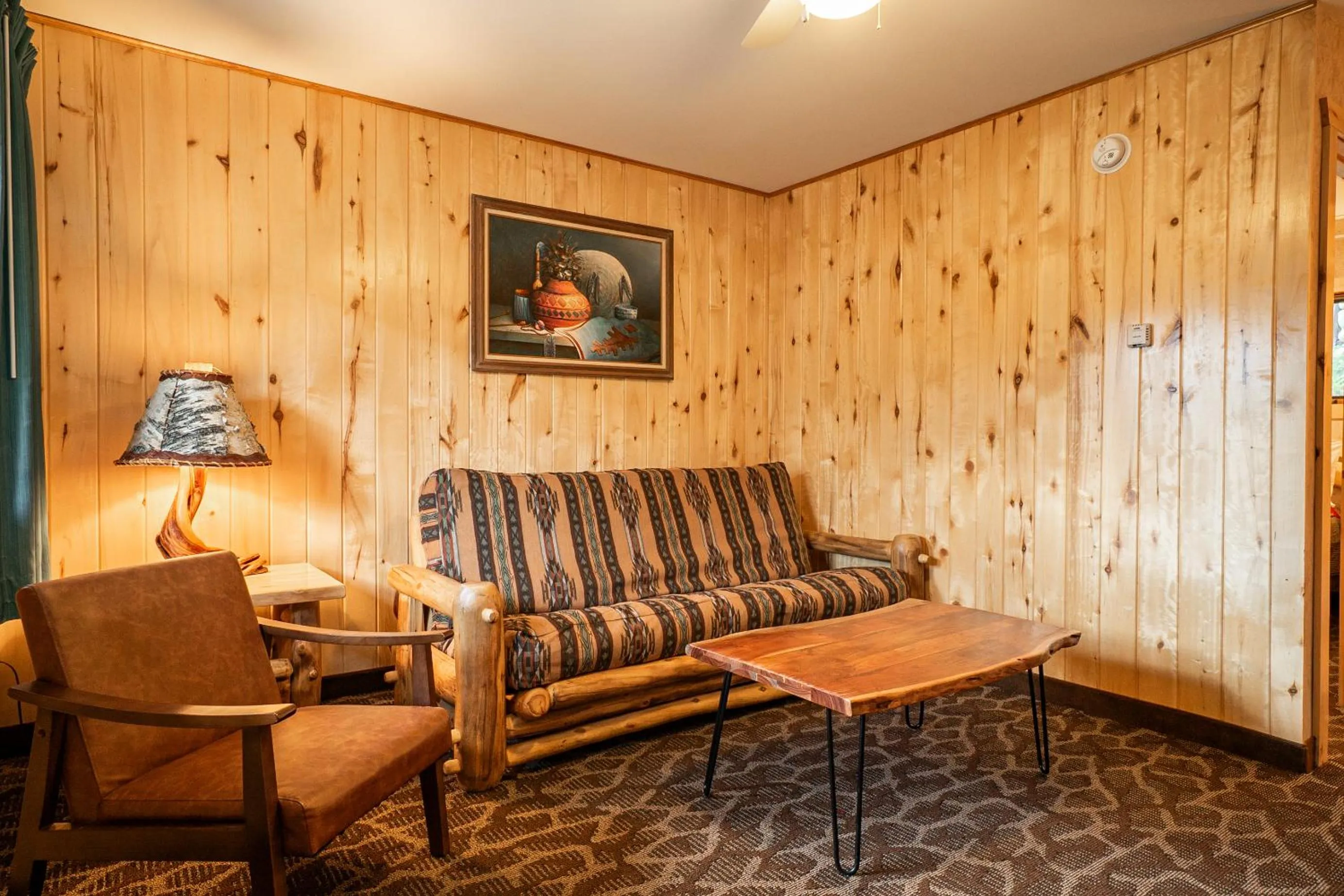 Living room in Spirit Lake Lodge