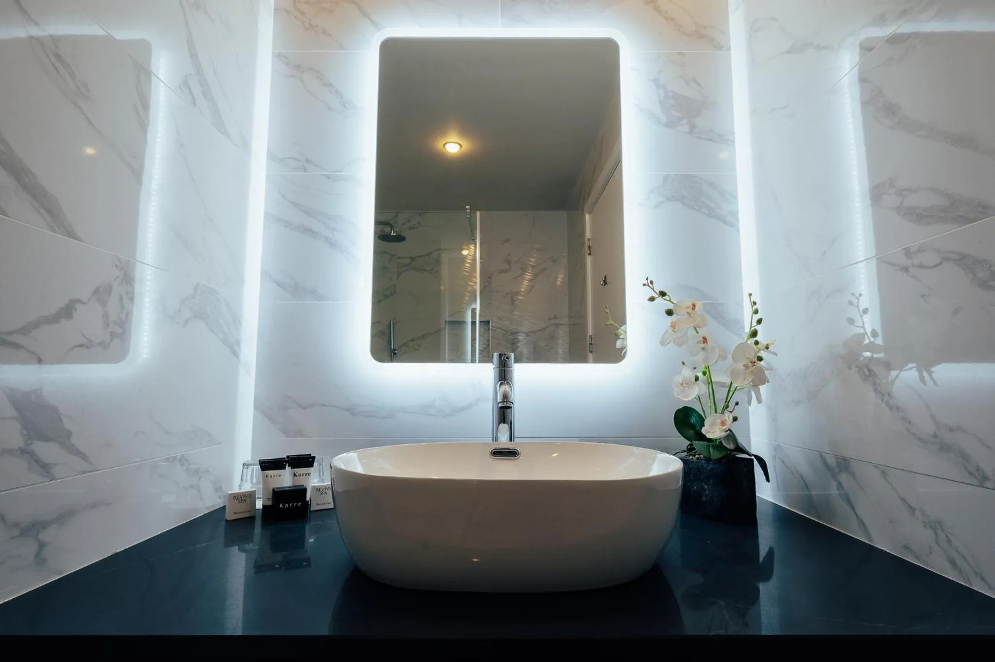 Bathroom in The Fitzwilton Hotel