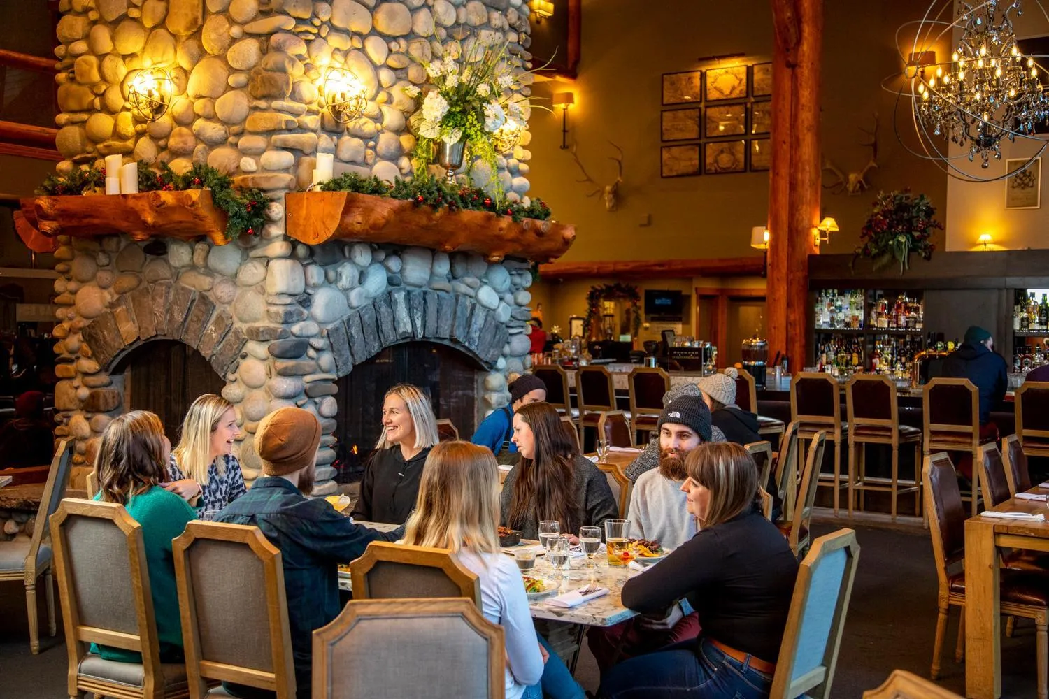 Restaurant/places to eat in Lizard Creek Lodge