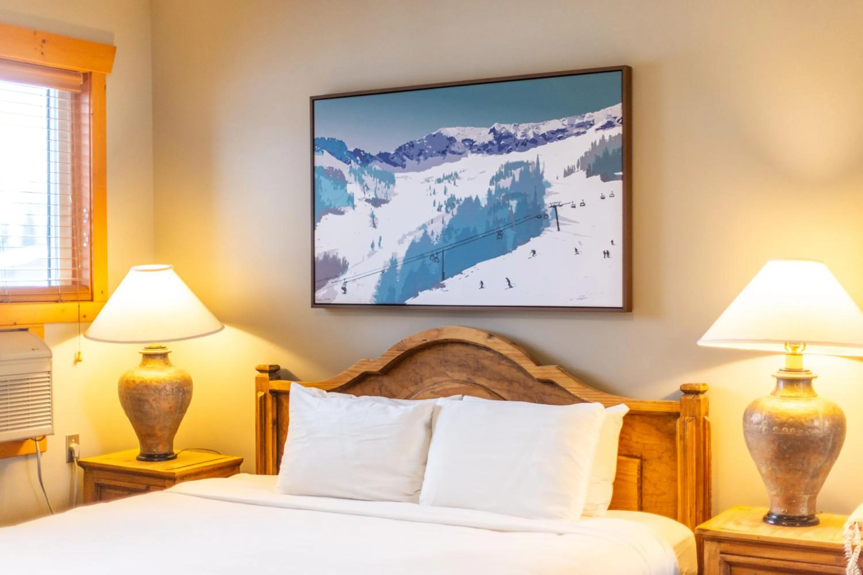 Bed in Lizard Creek Lodge