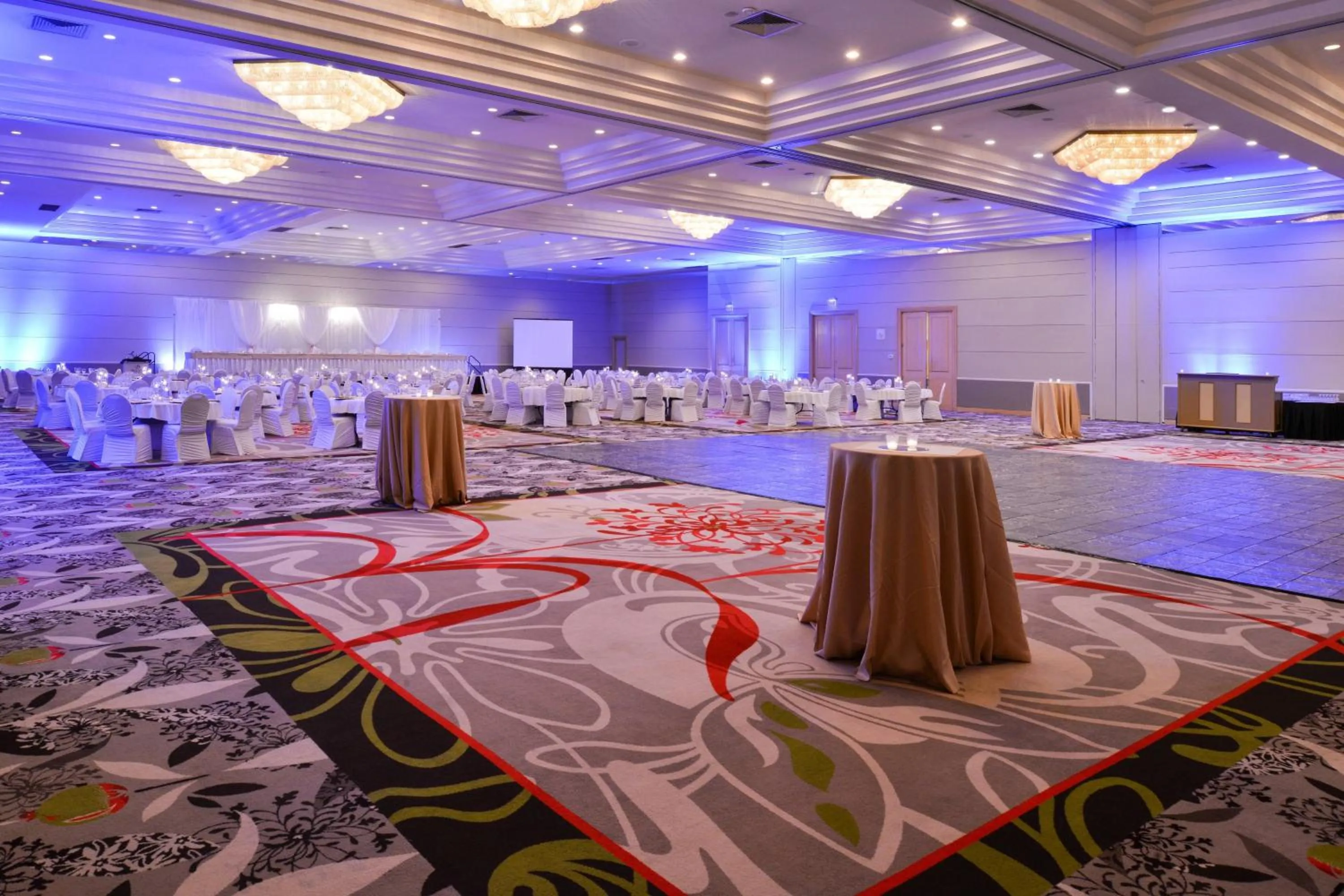 Meeting/conference room in Delta Hotels by Marriott Regina
