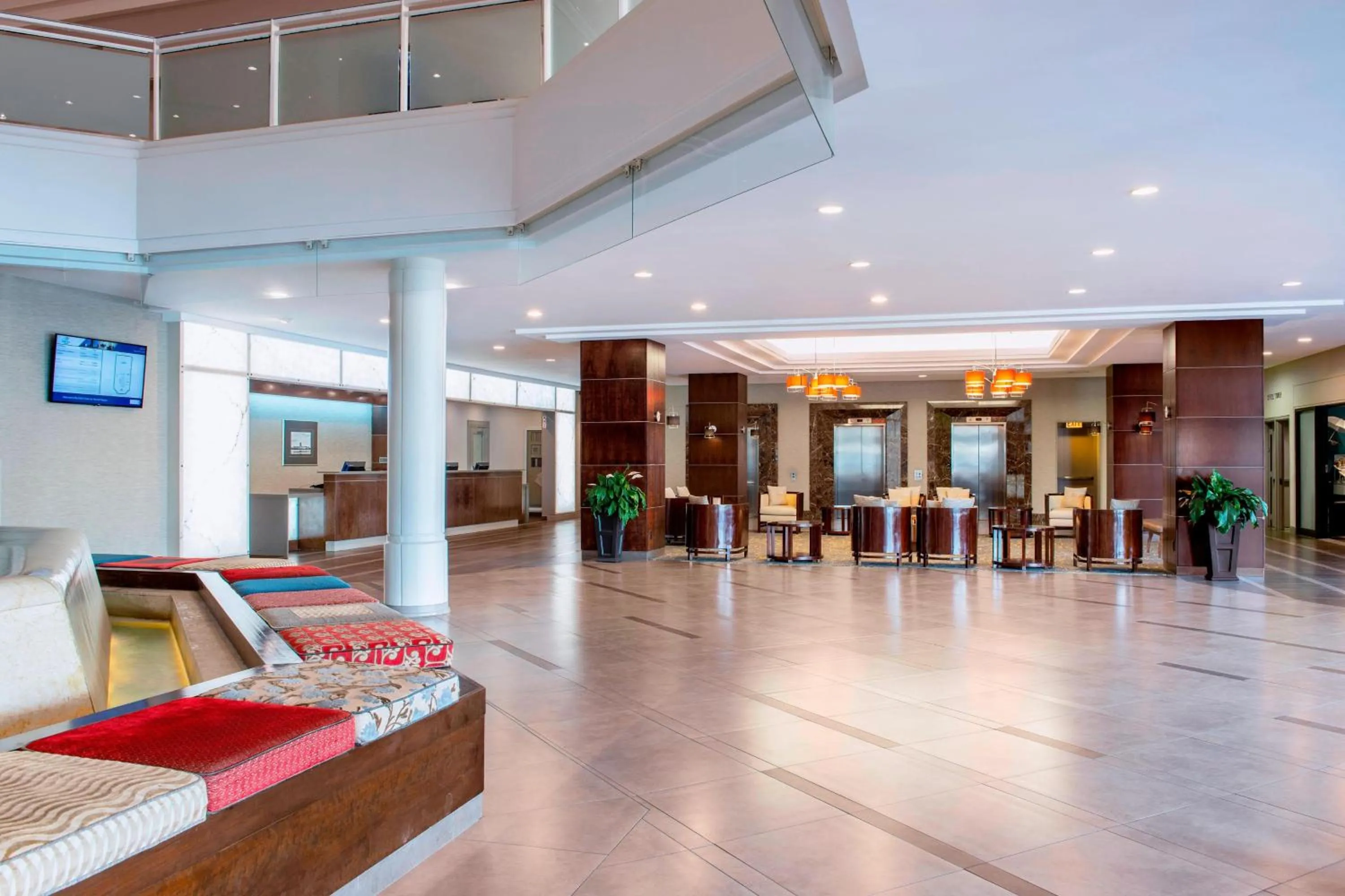 Lobby or reception in Delta Hotels by Marriott Regina