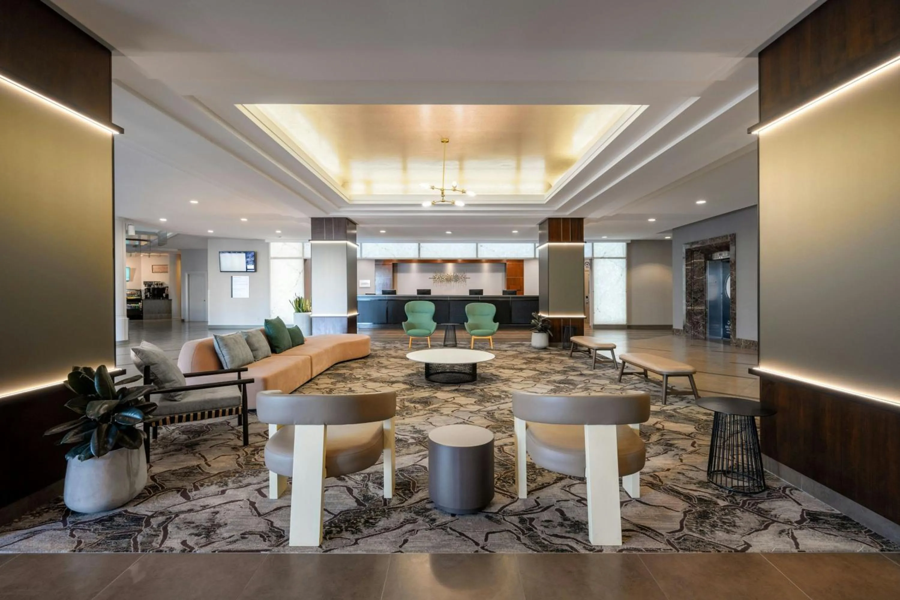 Lobby or reception in Delta Hotels by Marriott Regina