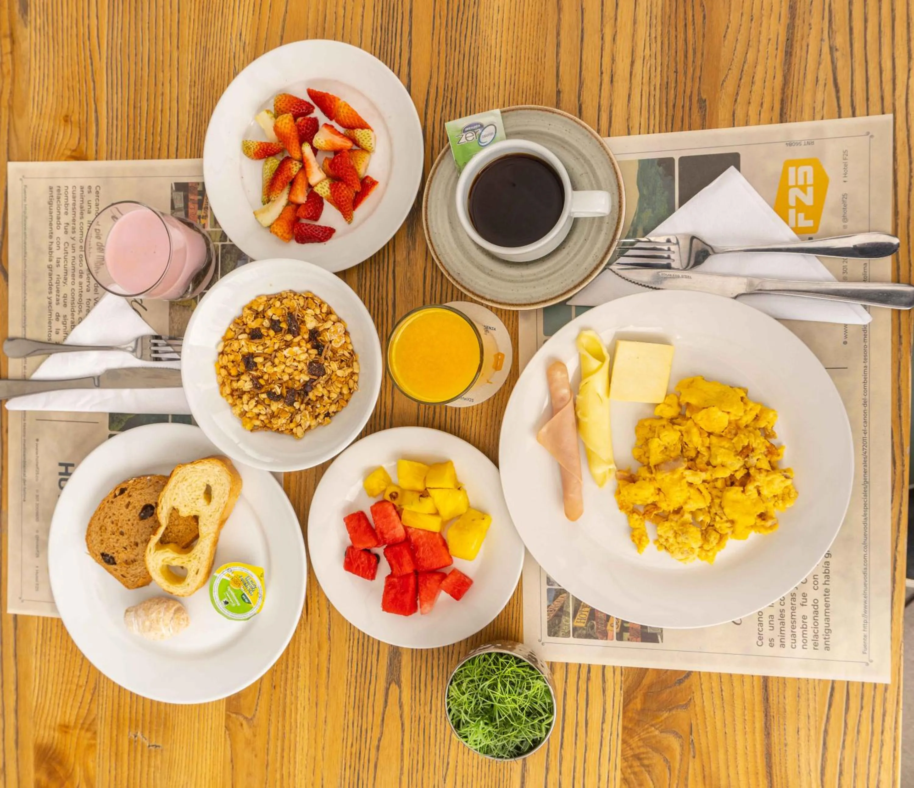 Breakfast in Hotel F25