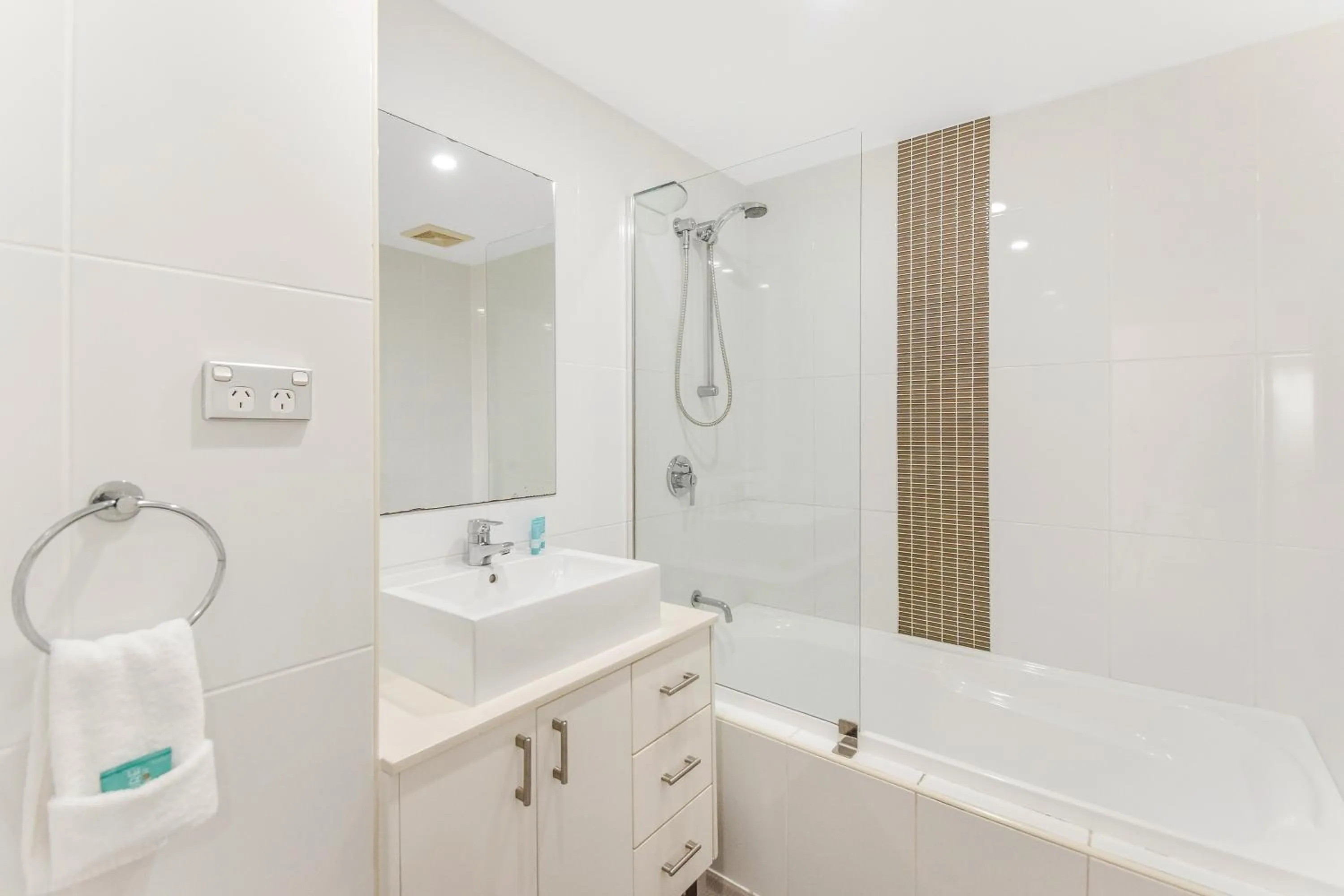 Shower in Redvue Holiday Apartments