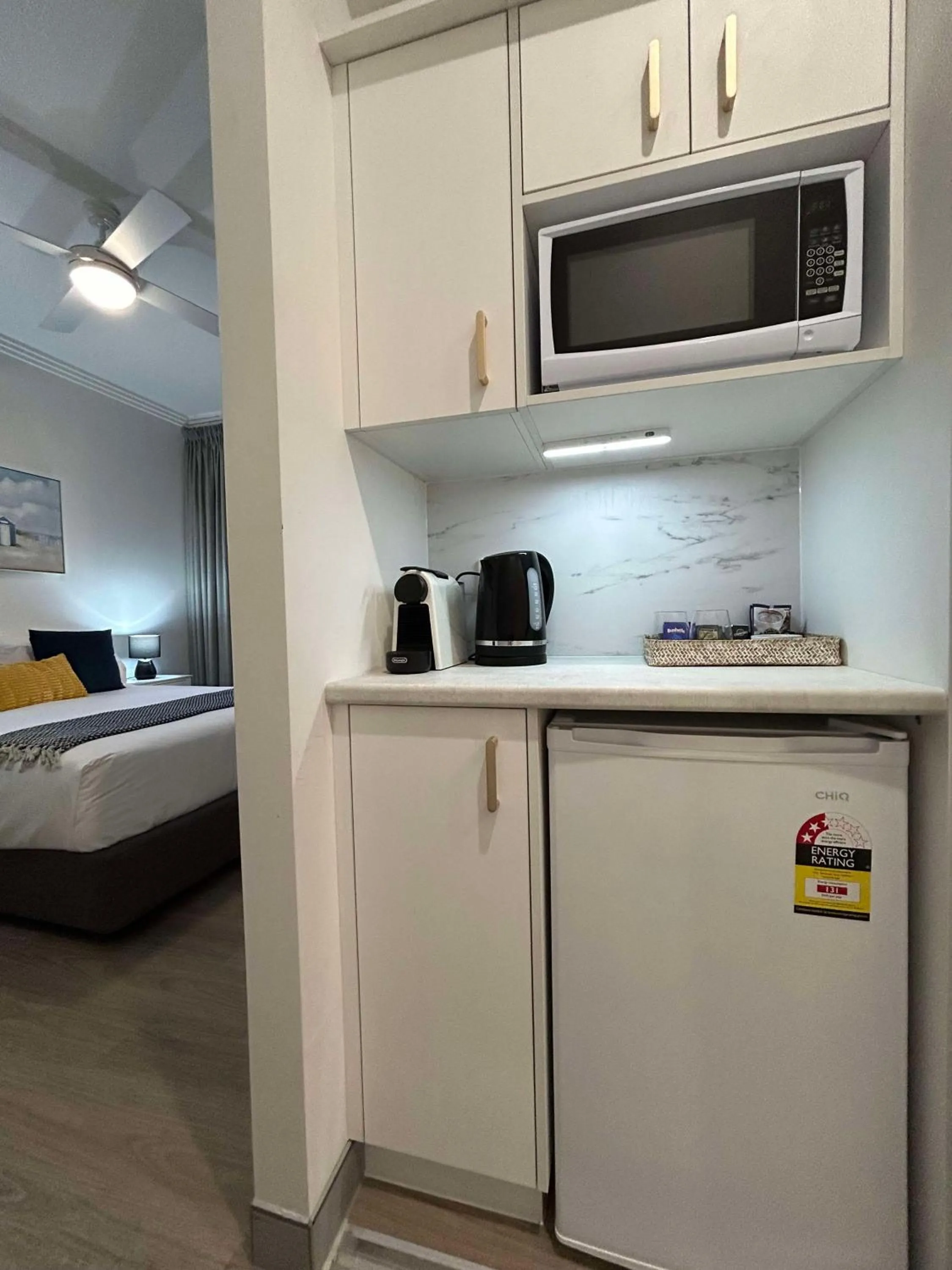 Bed in Redvue Holiday Apartments