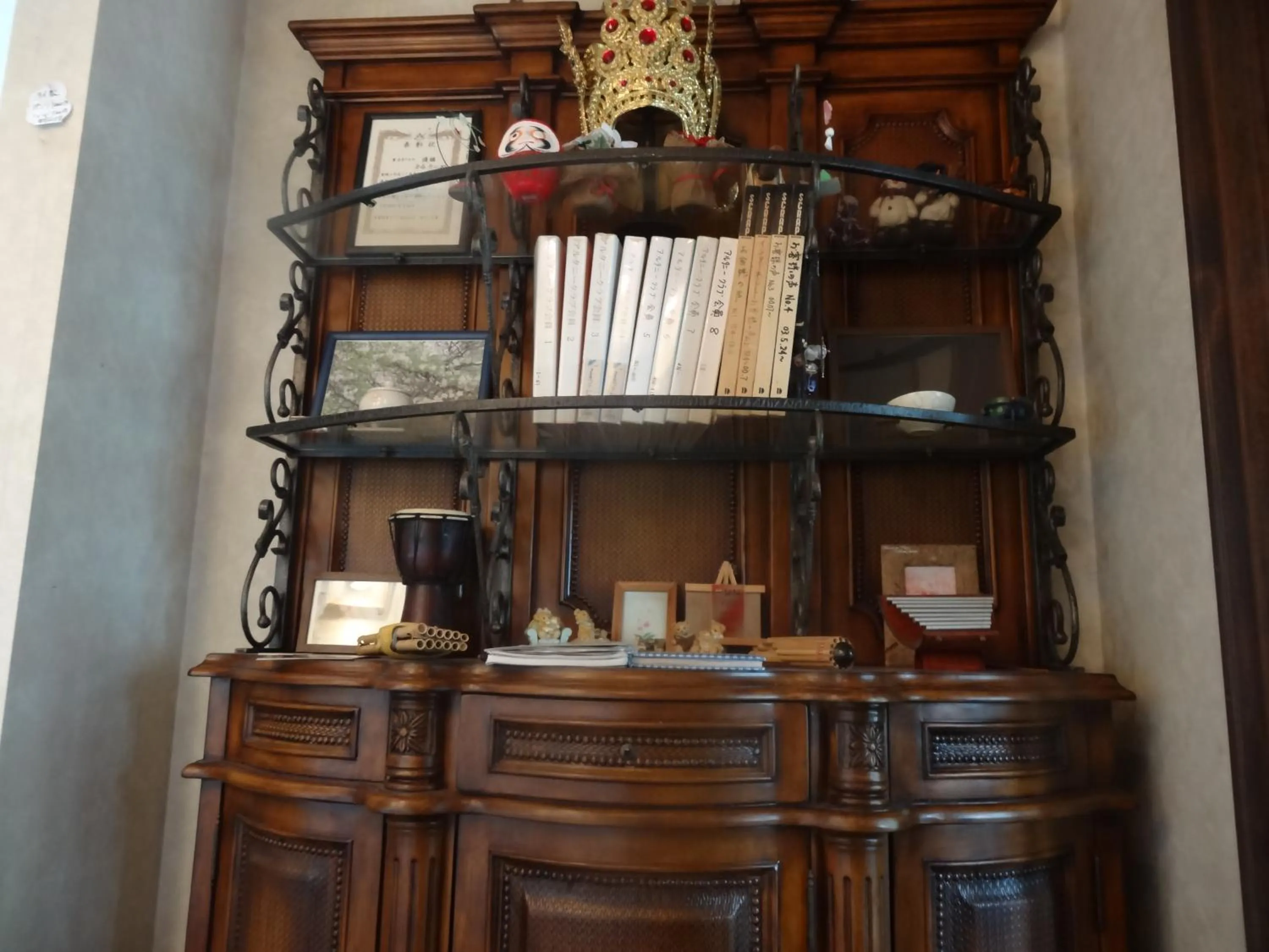 Decorative detail in Gasthof Arutany