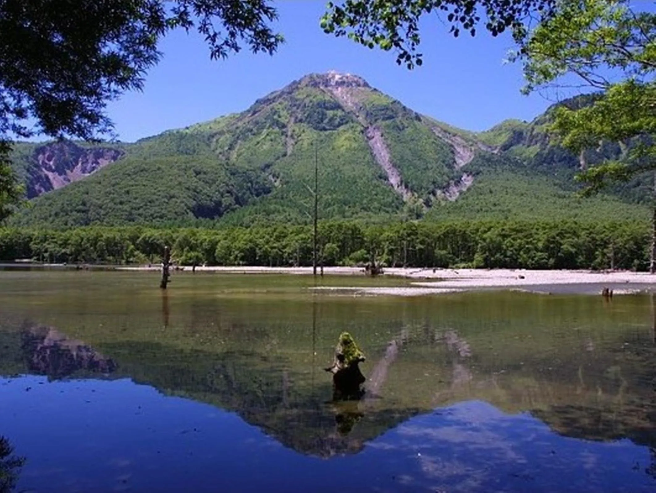 Natural landscape in Kamikochi Hotel Shirakabaso