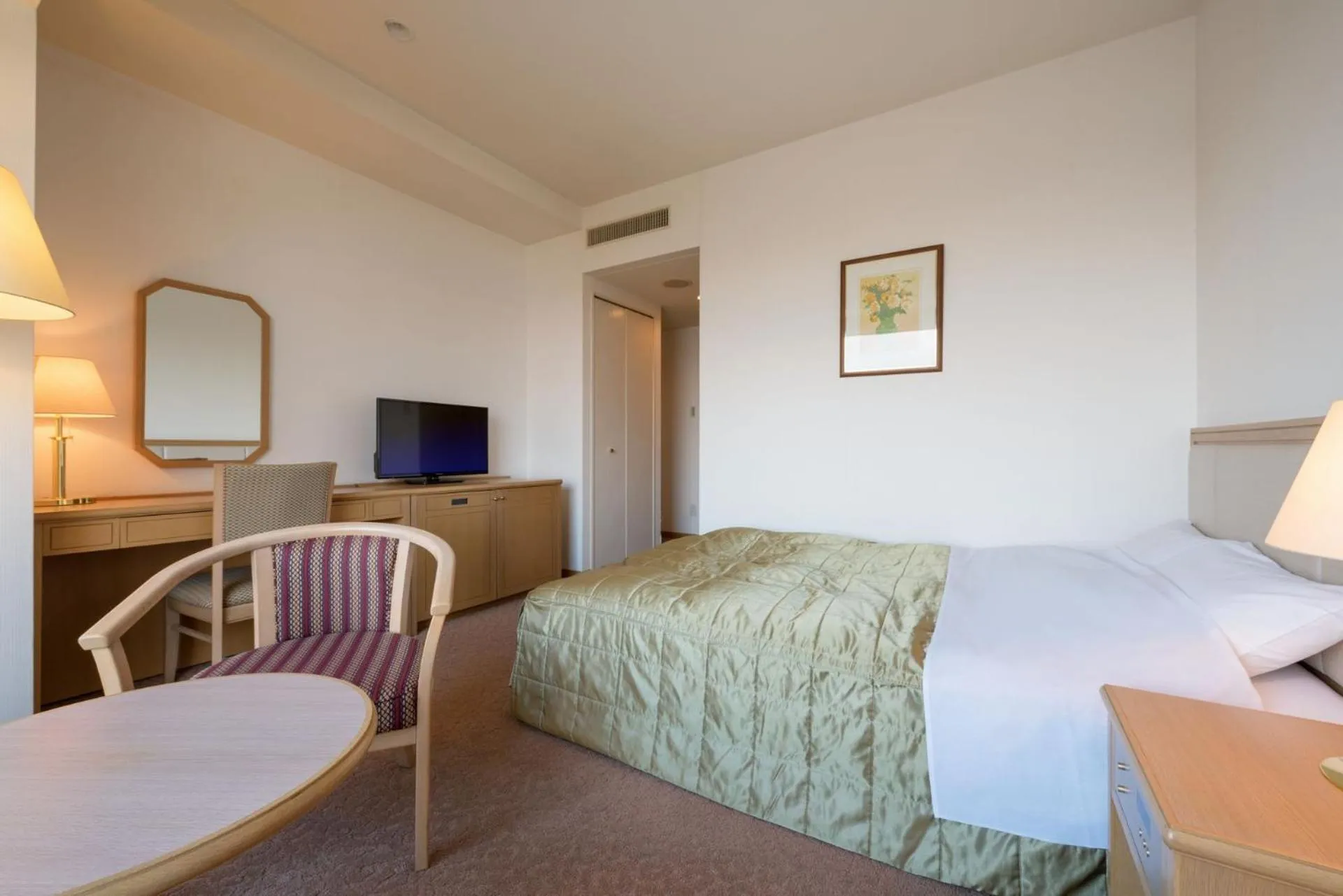 Bedroom in Grand Hotel New Oji