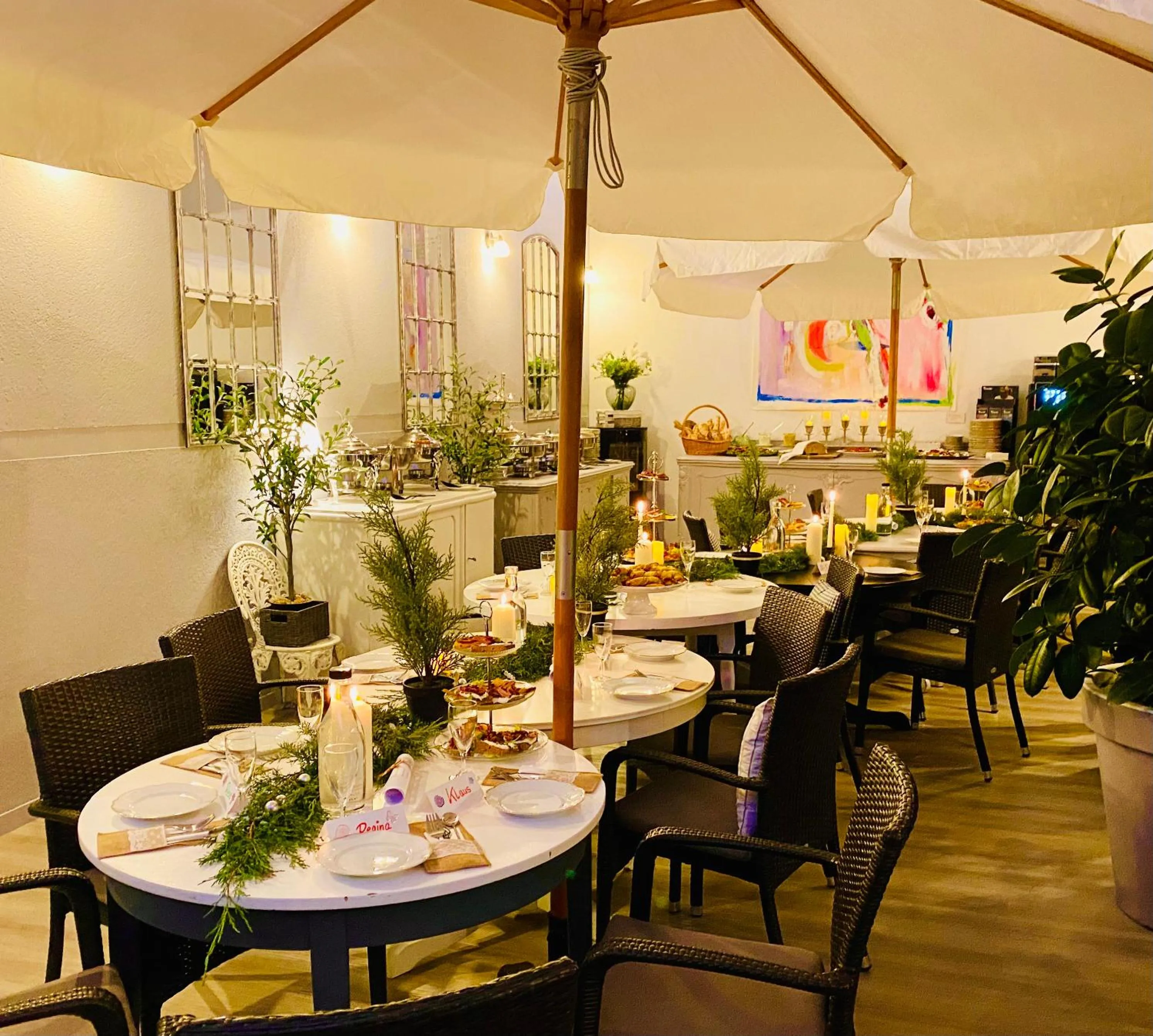 Restaurant/places to eat in Bärliner Hotel