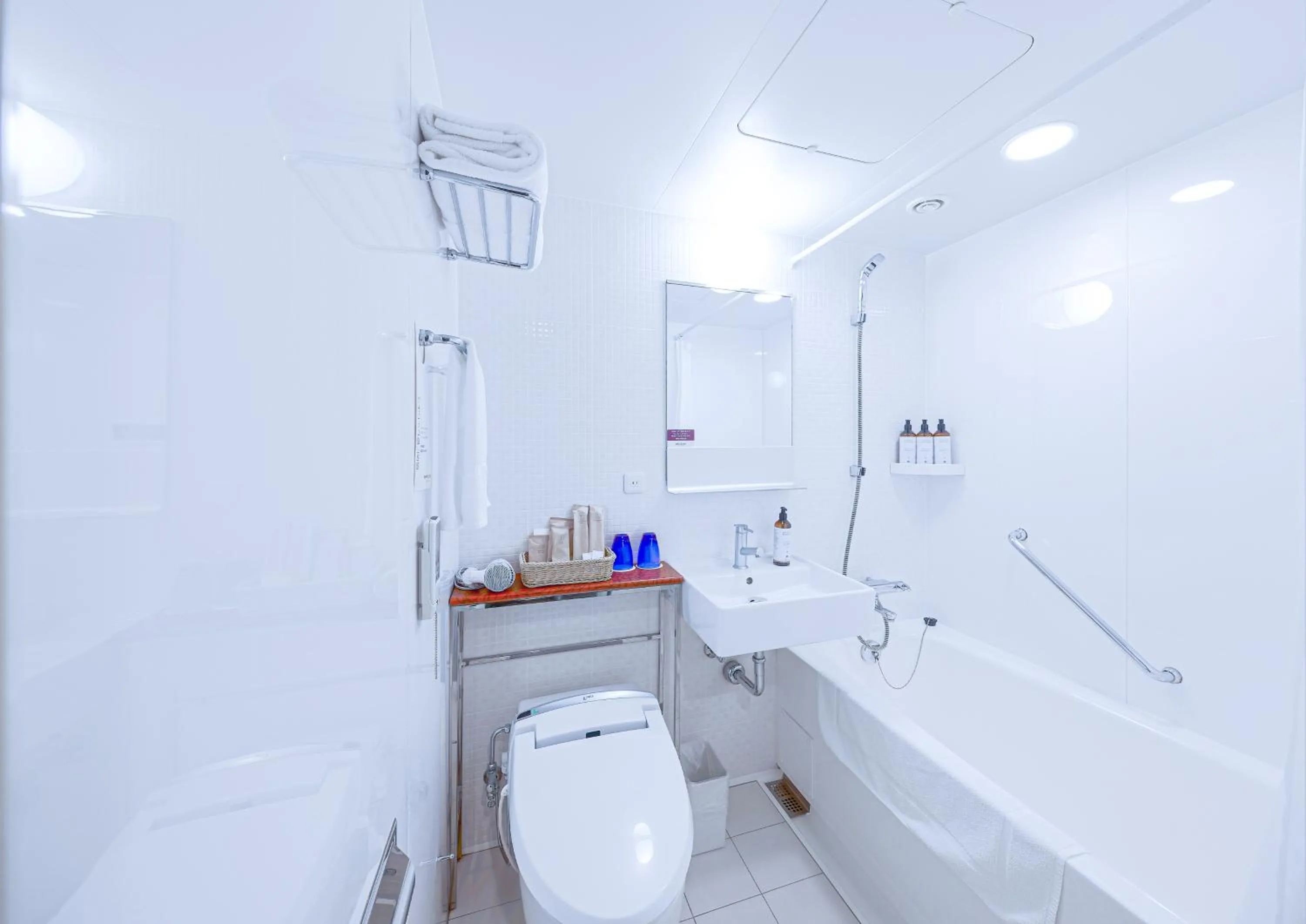 Bathroom in Mercure Okinawa Naha