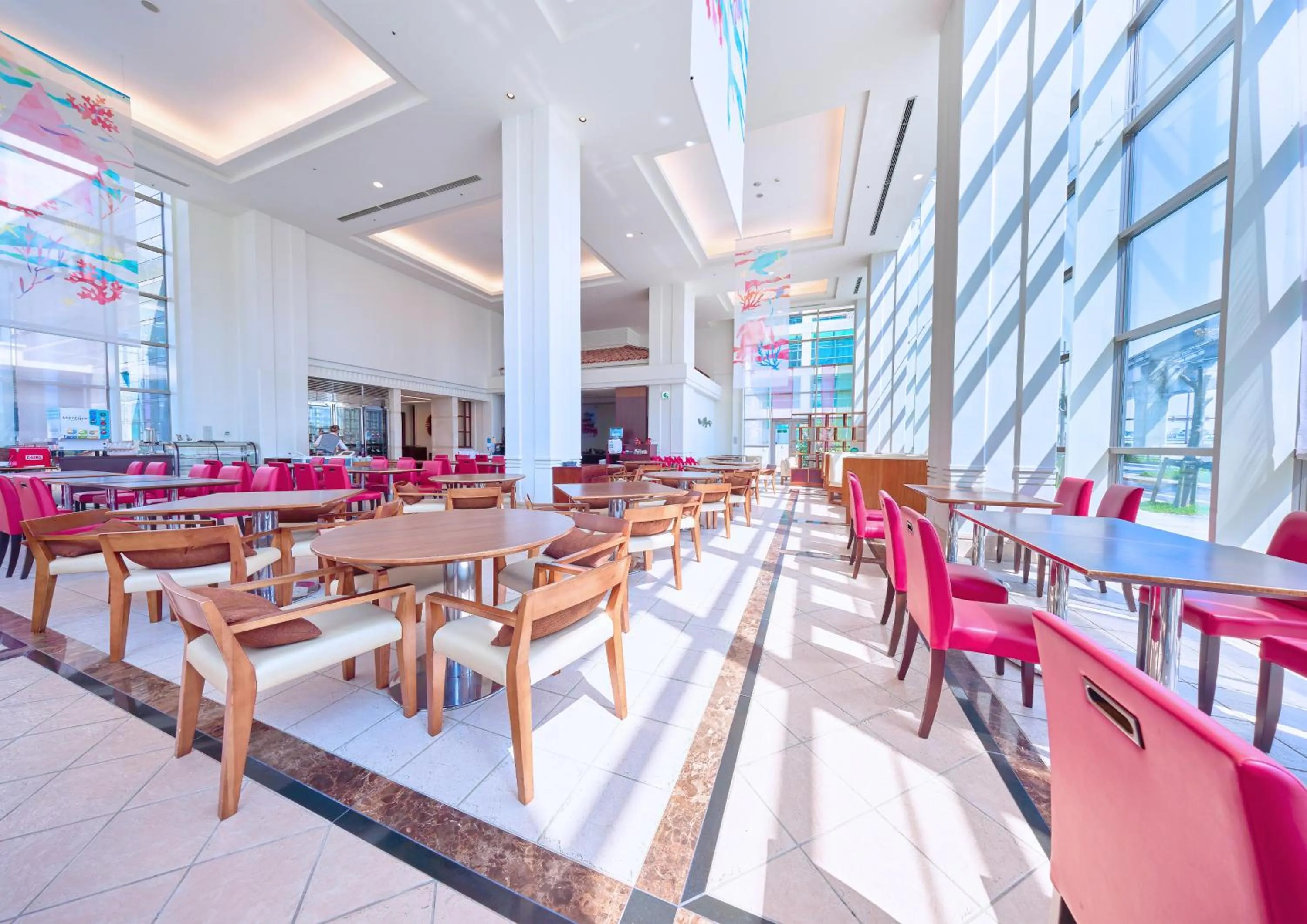 Restaurant/places to eat in Mercure Okinawa Naha