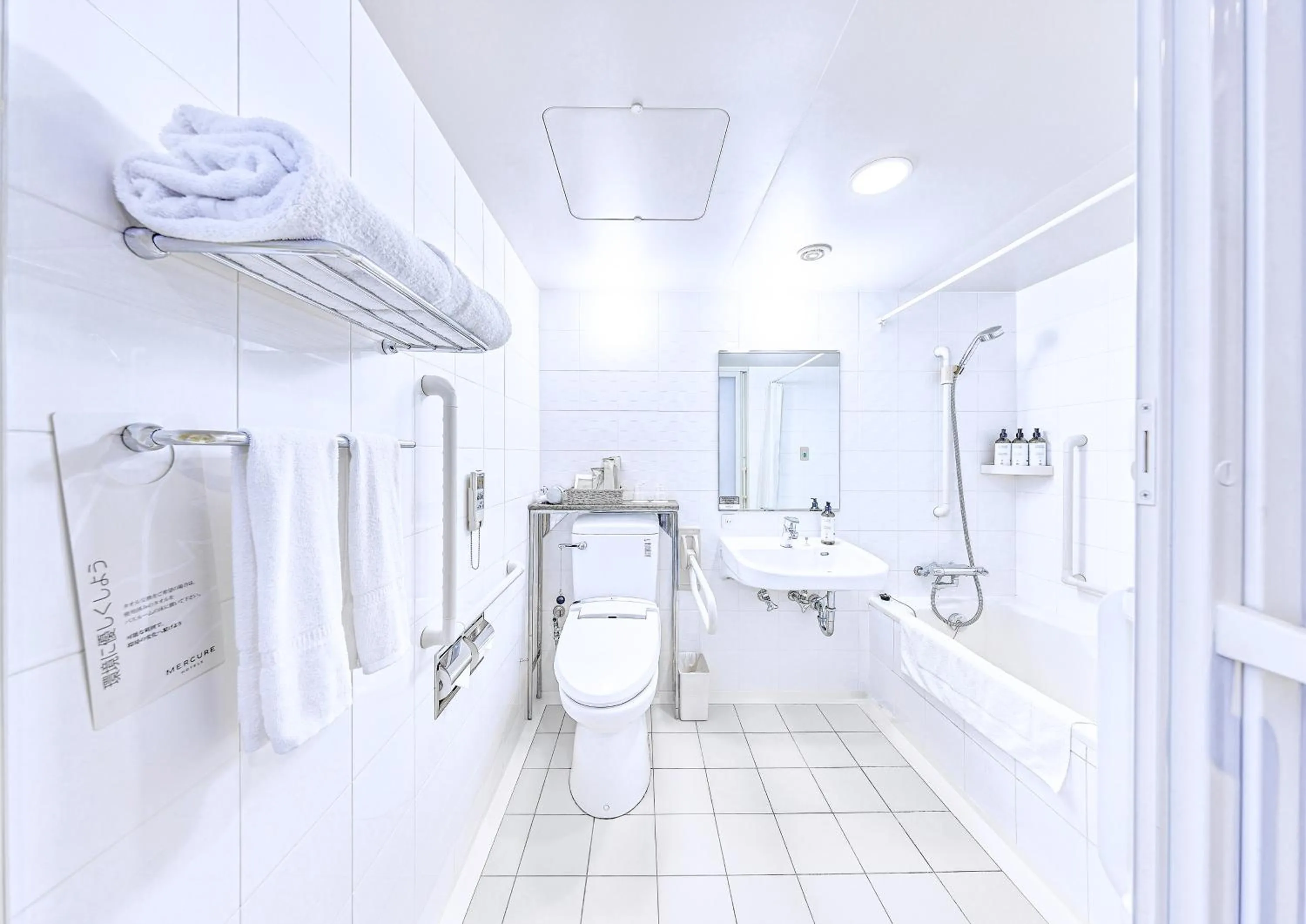 Facility for disabled guests in Mercure Okinawa Naha