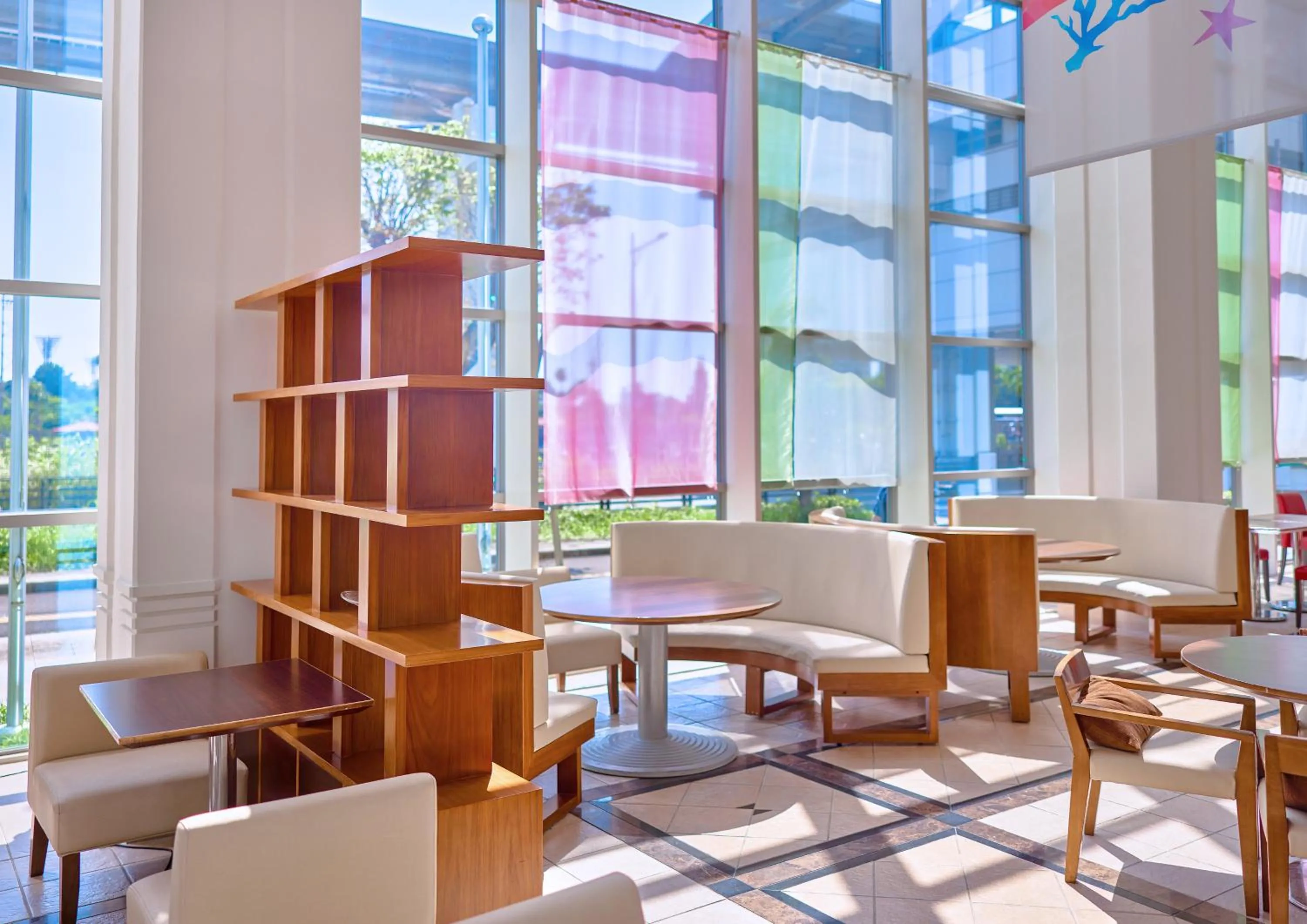 Restaurant/places to eat in Mercure Okinawa Naha