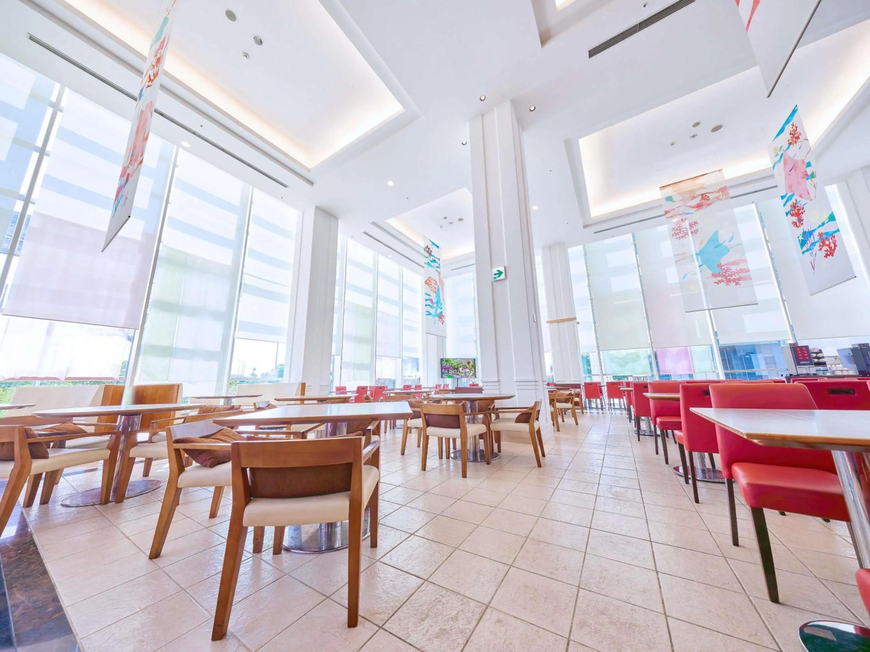 Restaurant/places to eat in Mercure Okinawa Naha