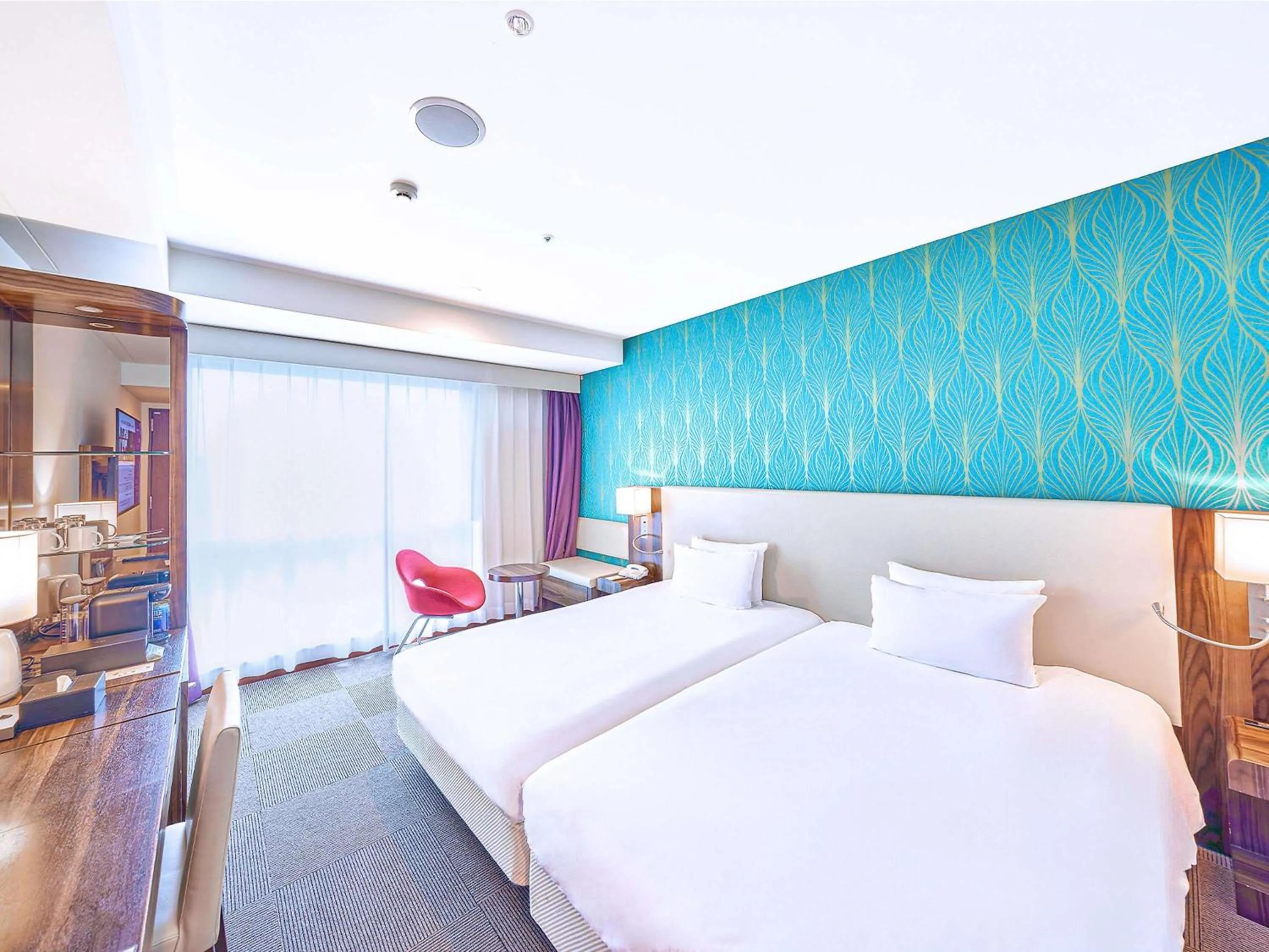 Bedroom, Bed in Mercure Okinawa Naha