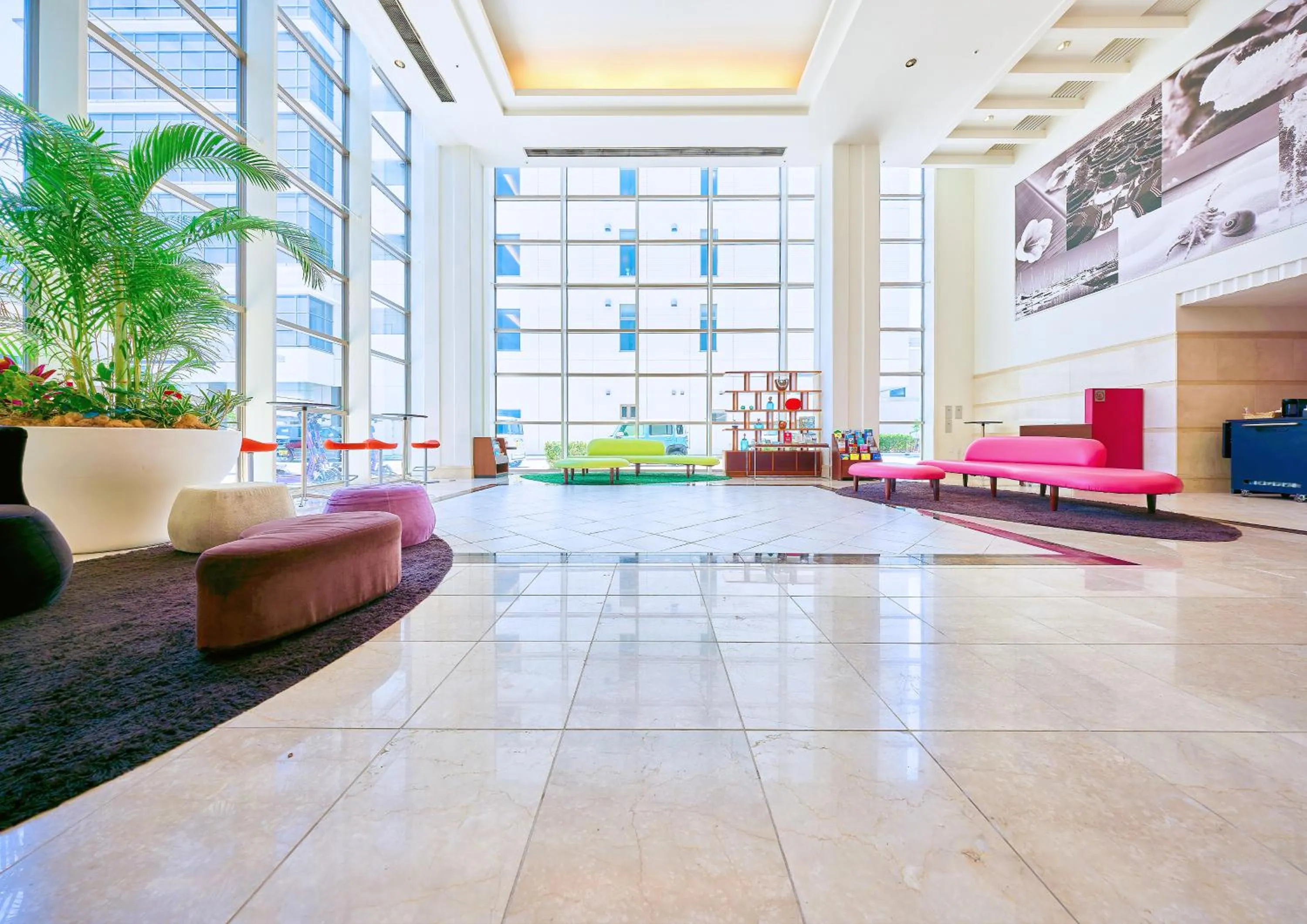Lobby or reception in Mercure Okinawa Naha