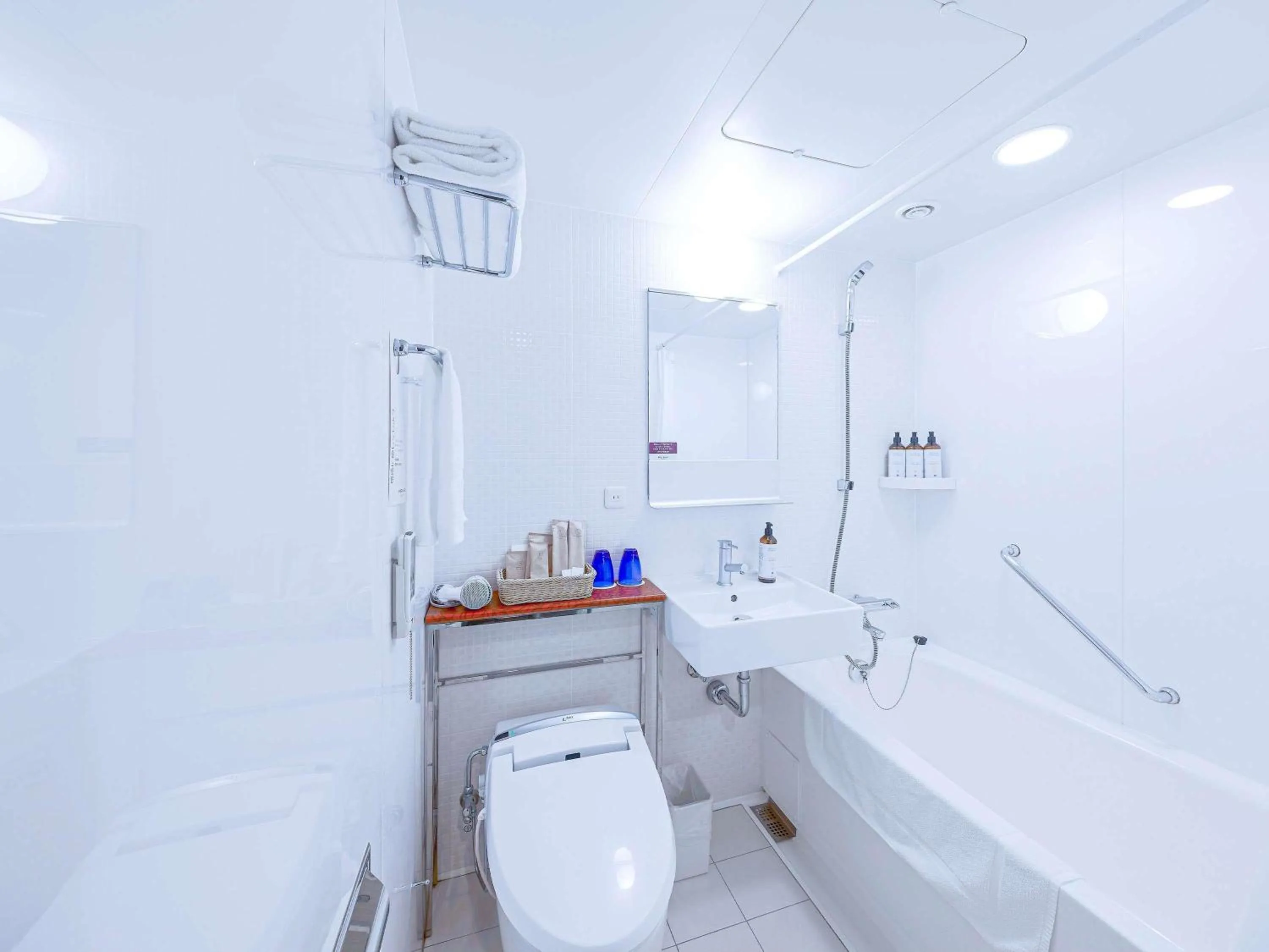 Bedroom in Mercure Okinawa Naha