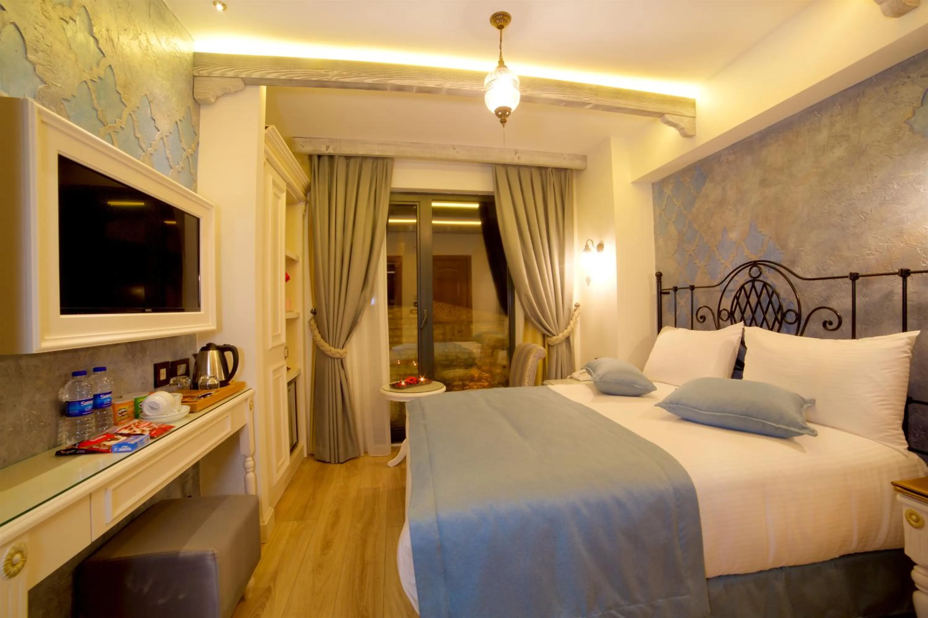 Bed in Yılsam Sultanahmet Hotel