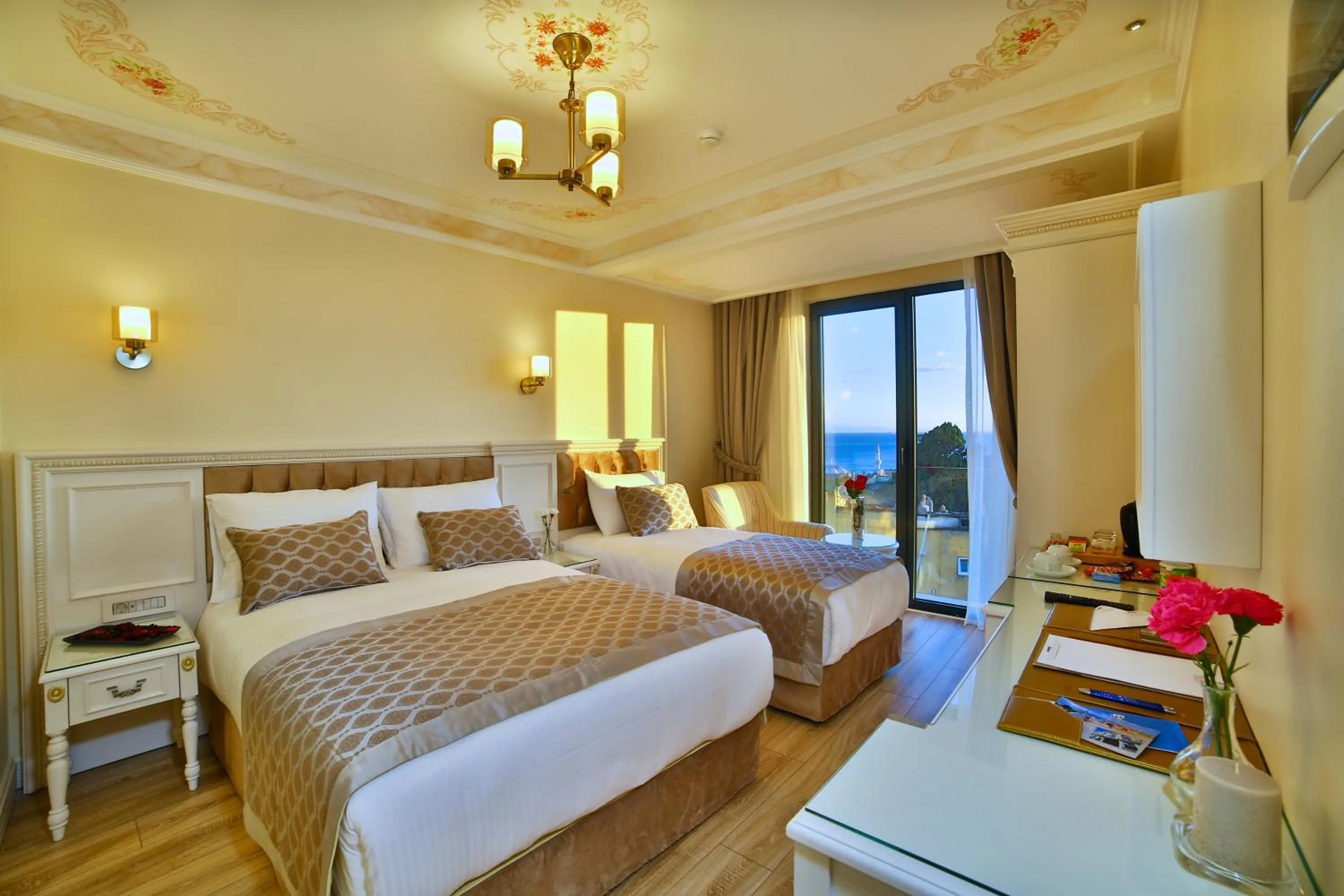 Bed in Yılsam Sultanahmet Hotel