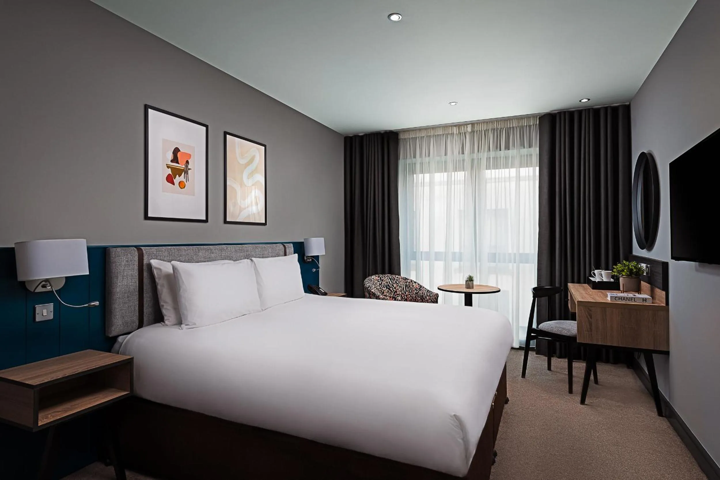 Bedroom, Bed in George Limerick Hotel