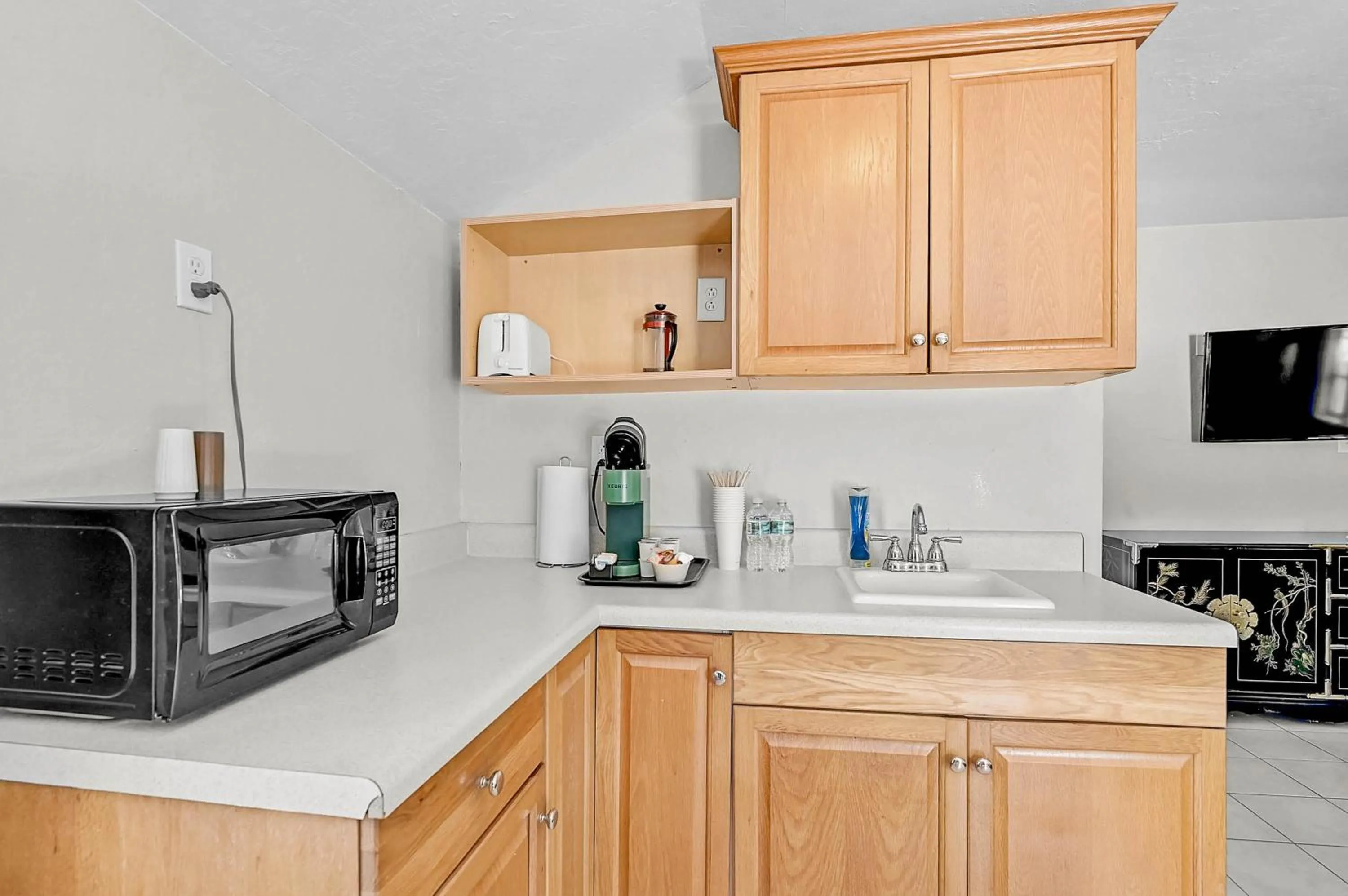 oven in The Reserve Retreat