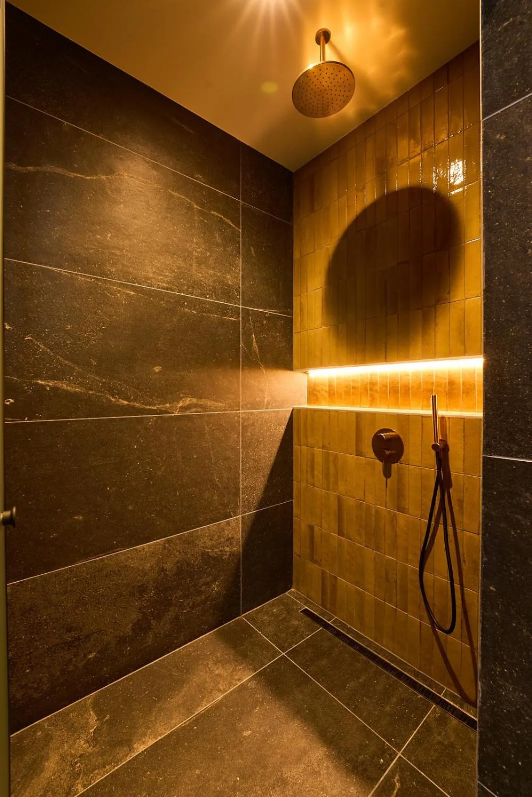 Shower in Adella Boutique Hotel - Free Secured Parking
