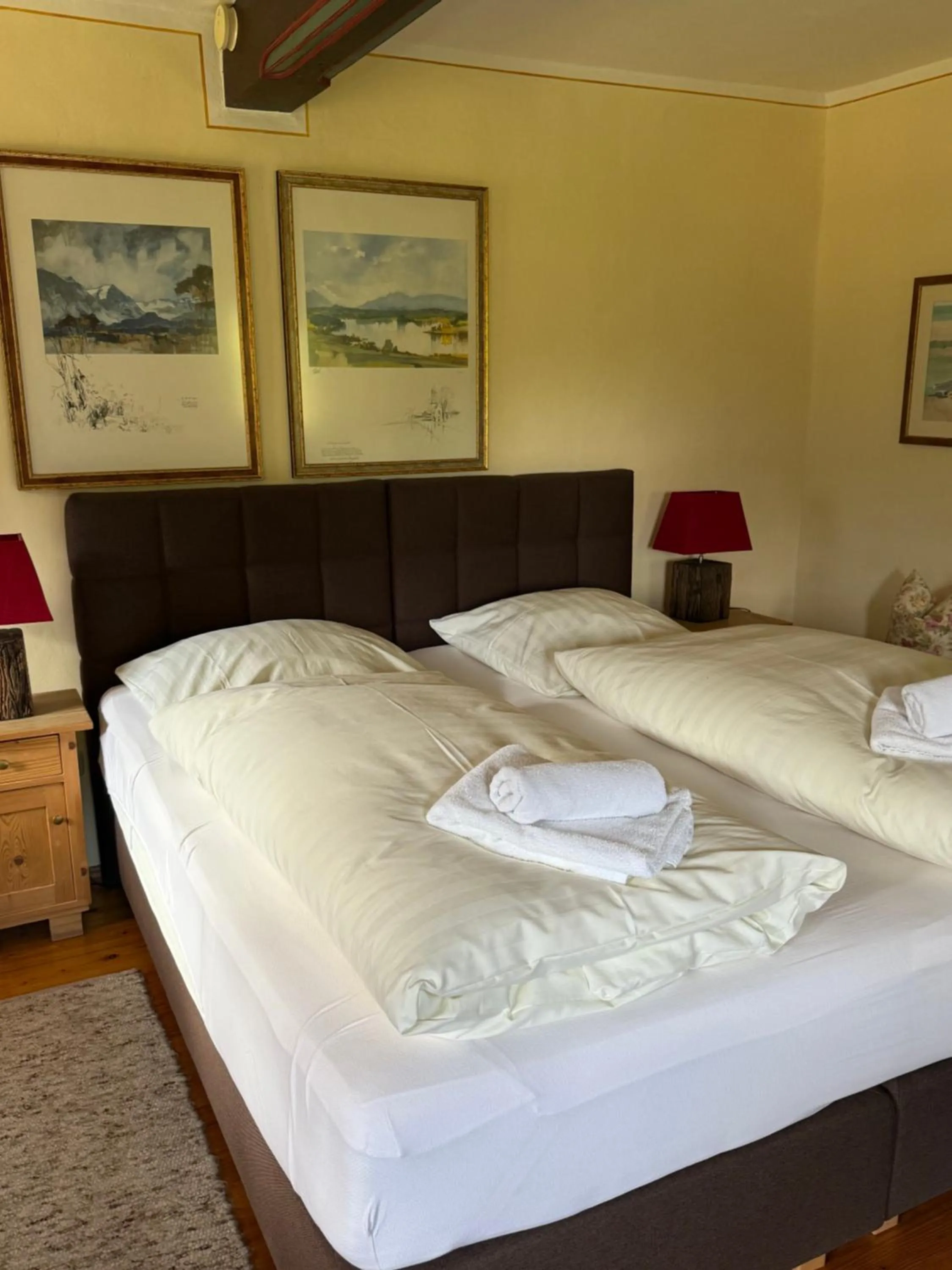 Photo of the whole room, Bed in Berggasthof Butzn Wirt