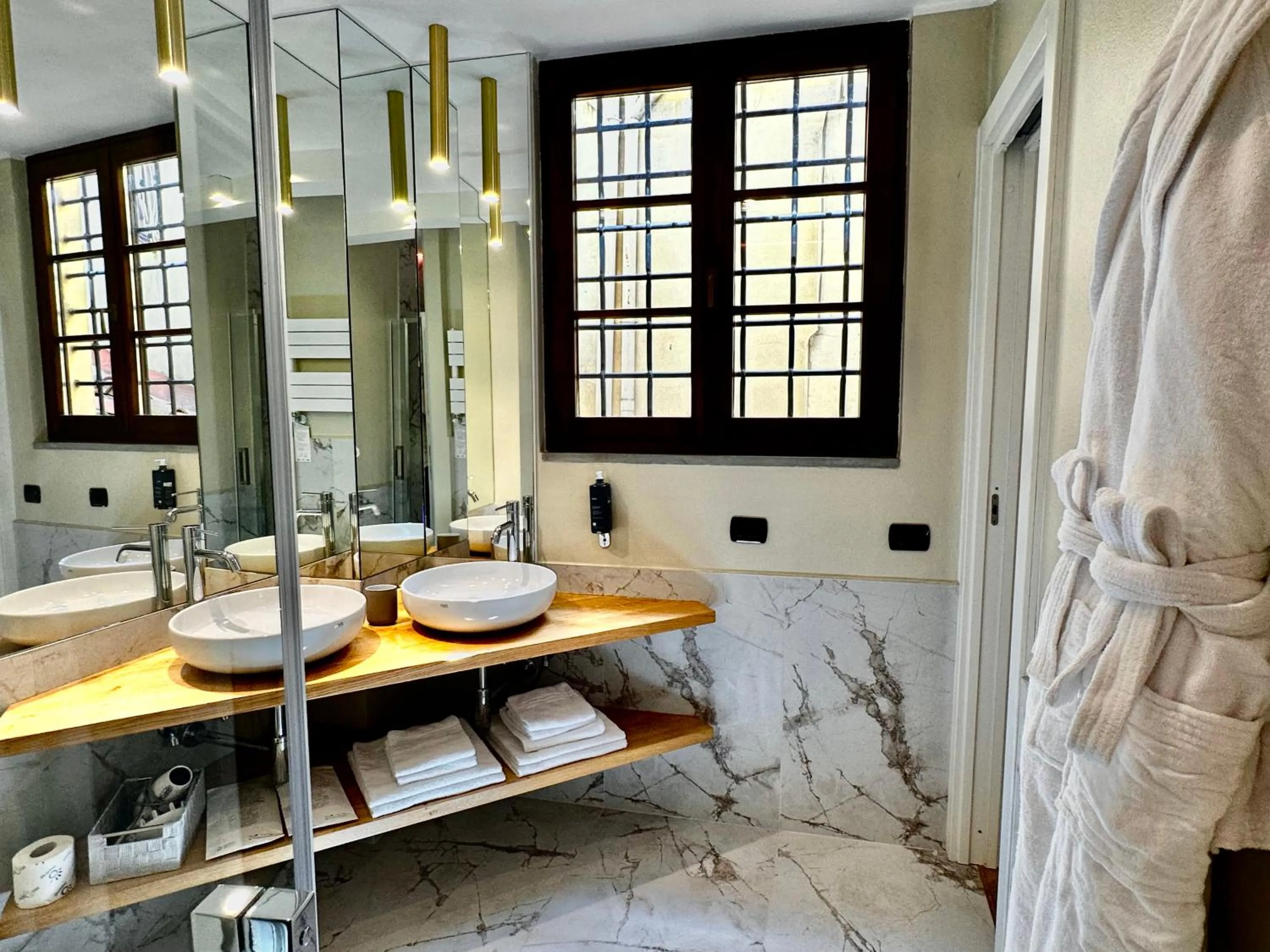 Bathroom in Renascentia in Florence - Adults Only