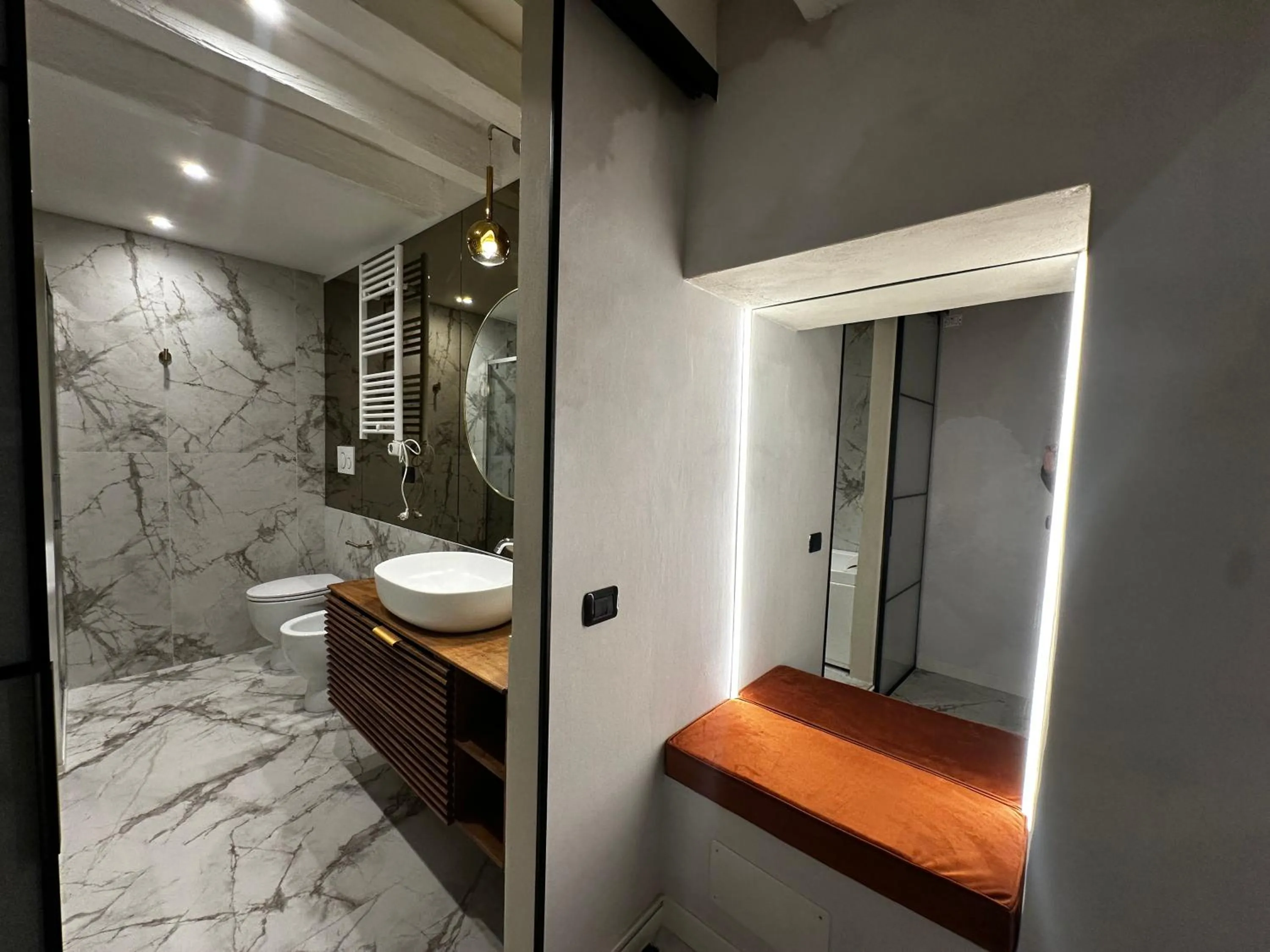 Toilet in Renascentia in Florence - Adults Only