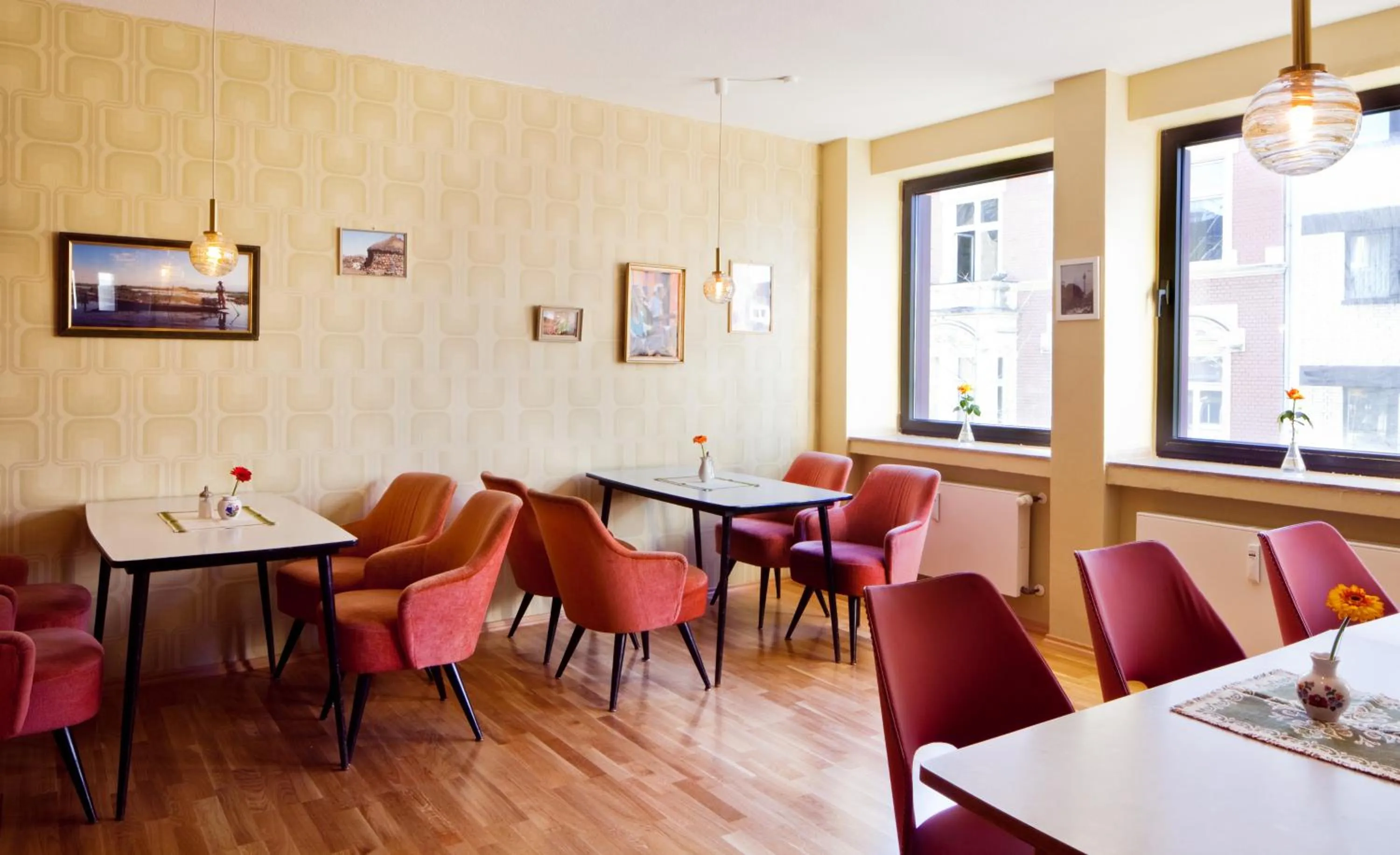 Restaurant/places to eat in Hostel die Wohngemeinschaft