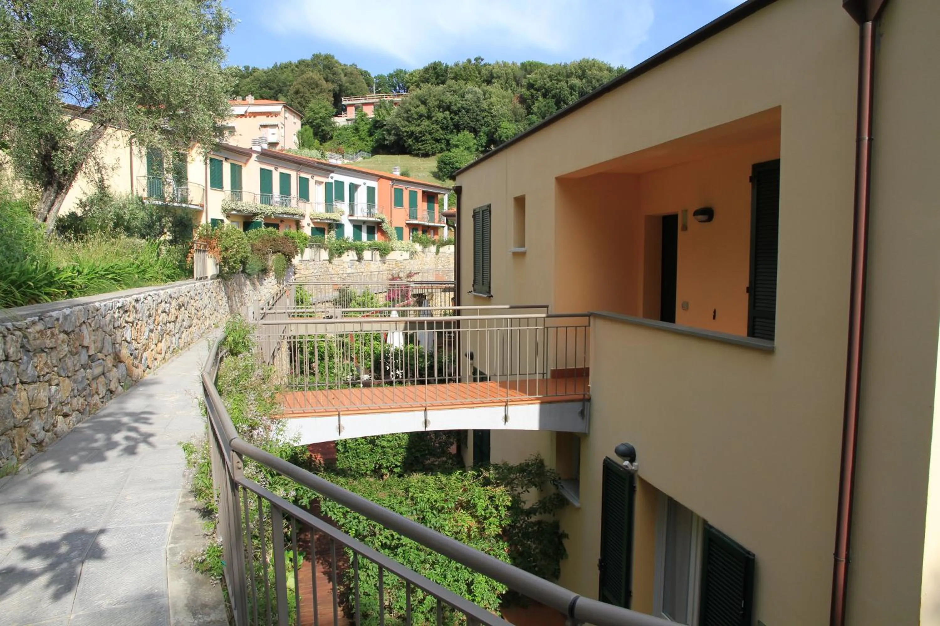 Facade/entrance in Baia Blu RTA Residence