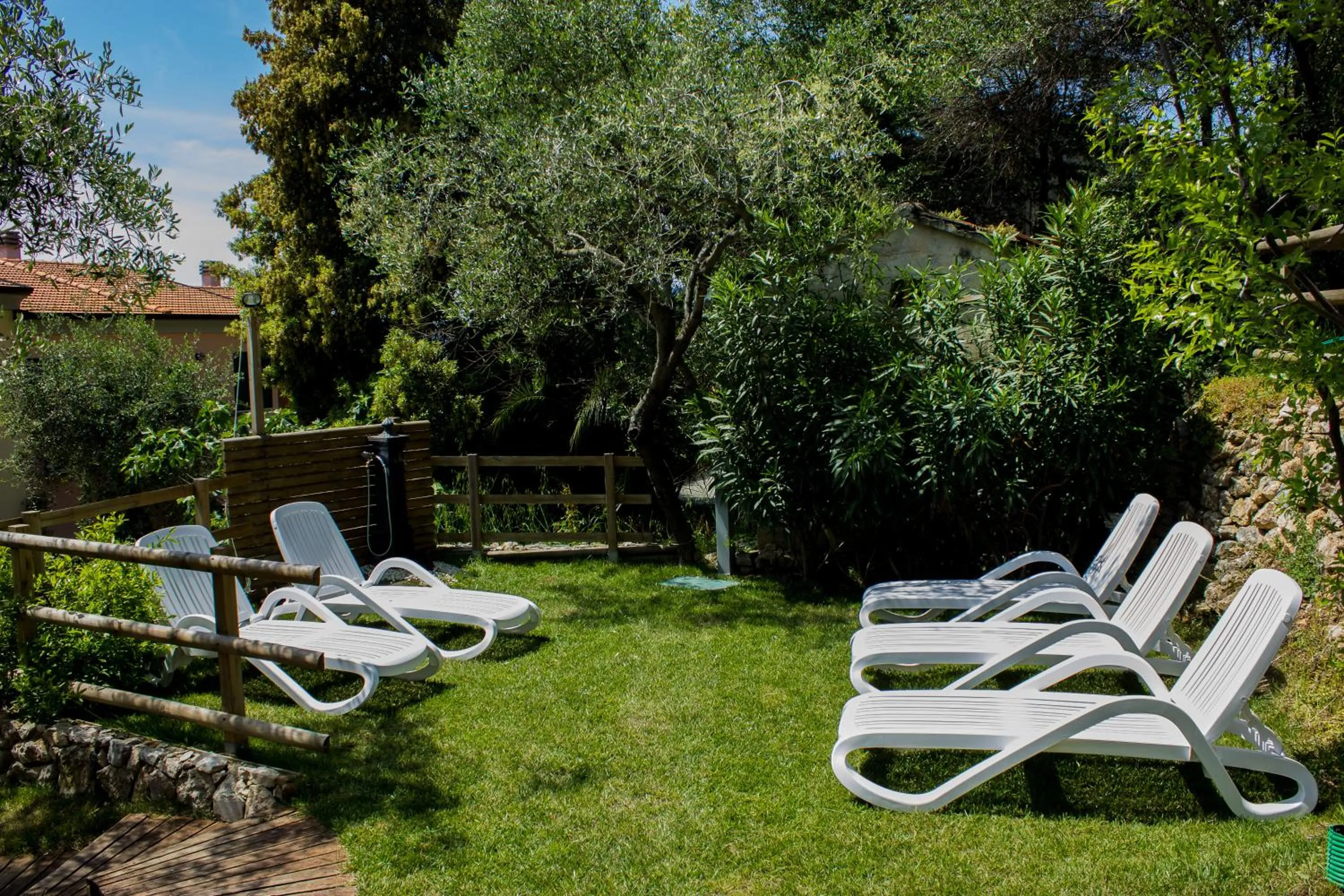 Garden in Baia Blu RTA Residence