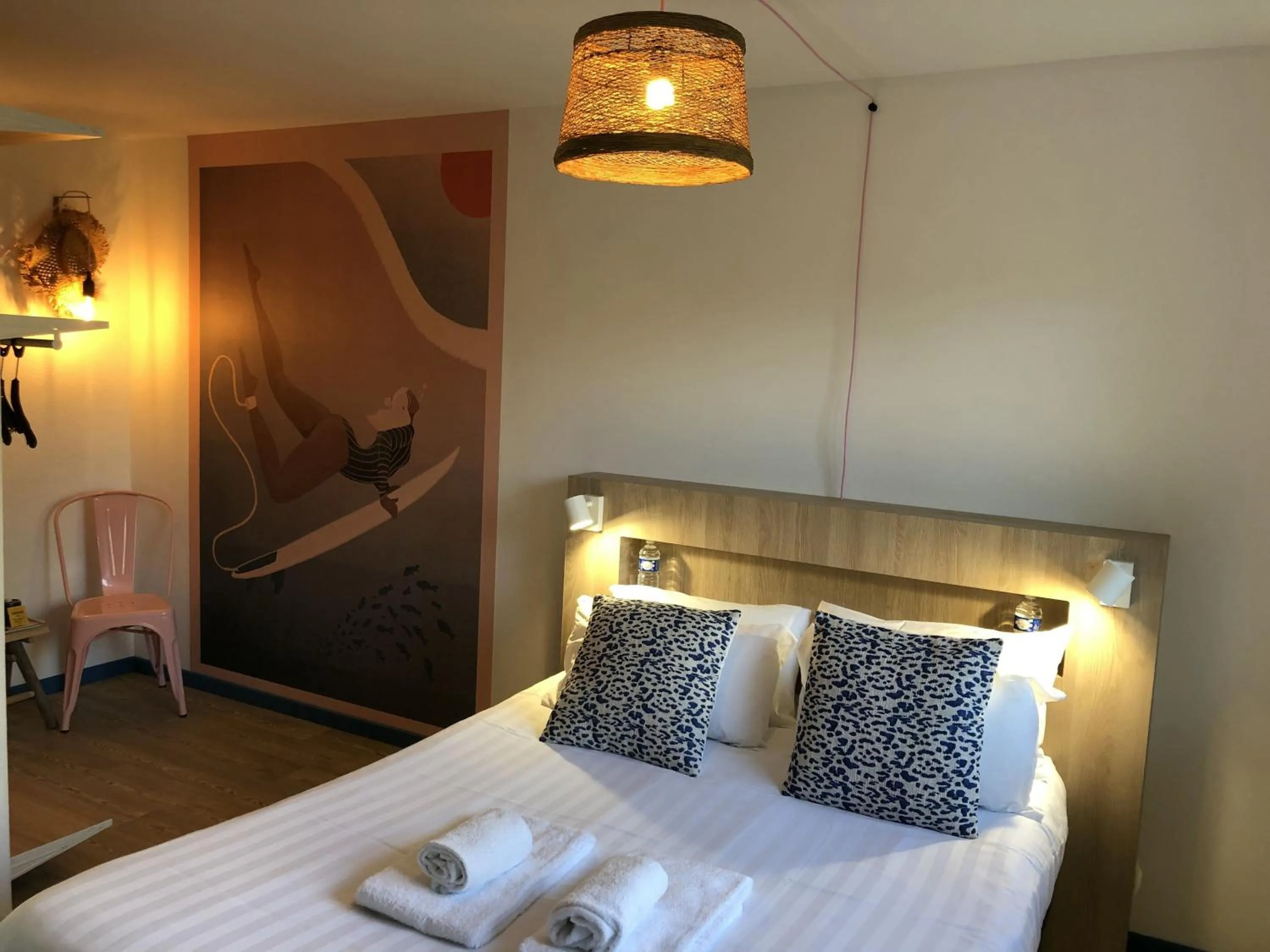 Bed in Hôtel Heod - Binic - Saint-Quay-Portrieux