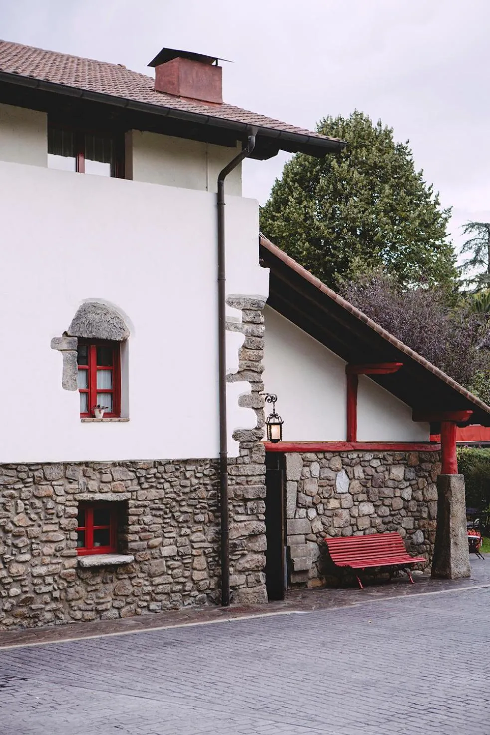 Property building in Hotel IRARAGORRI