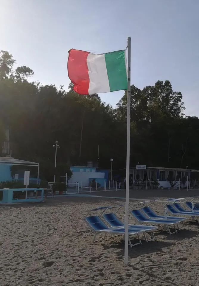 Beach in VILLA ISCLA maison d'hôtes