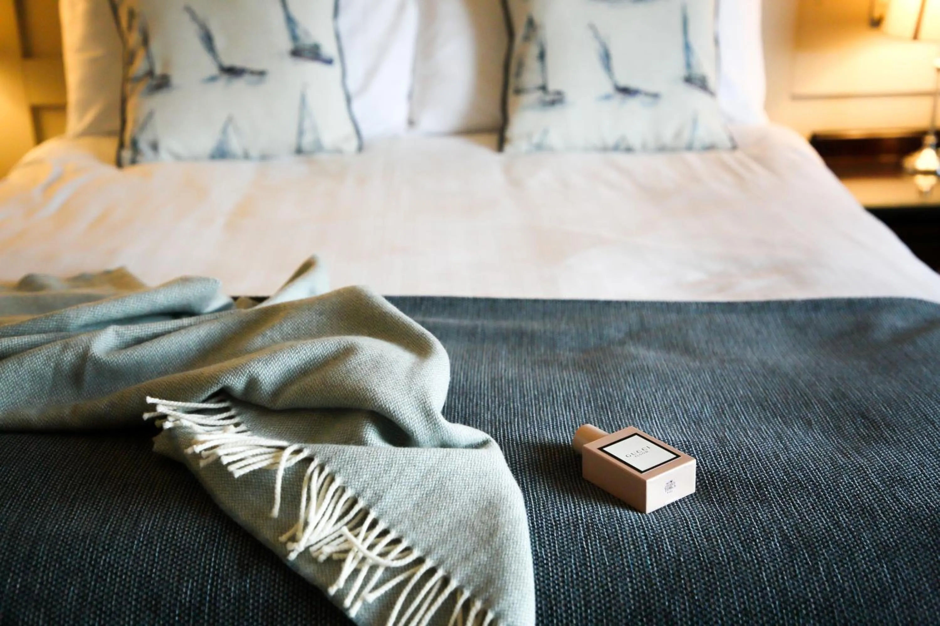 Bedroom, Bed in Mulroy Woods Hotel