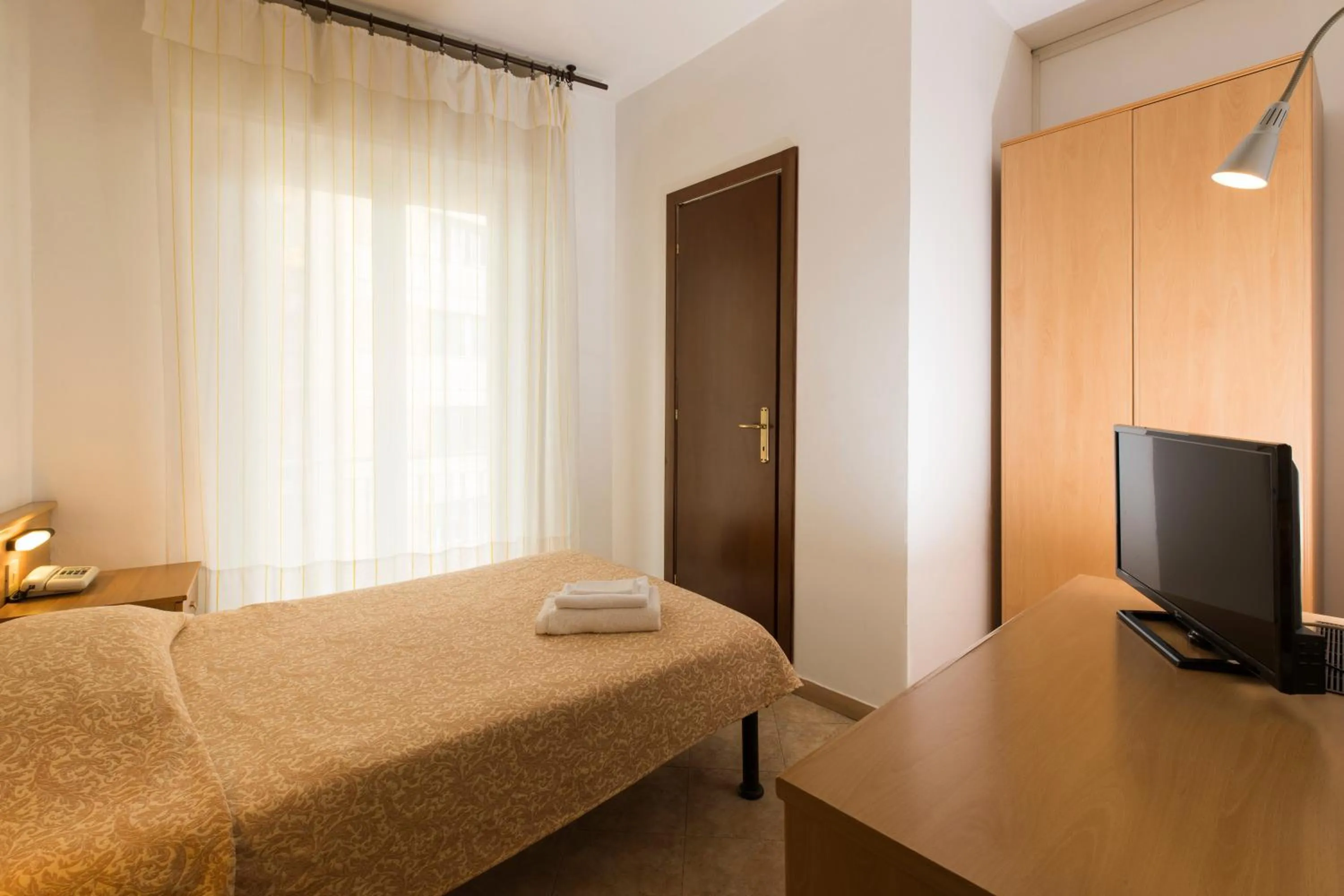 Bedroom, Bed in Hotel Palace