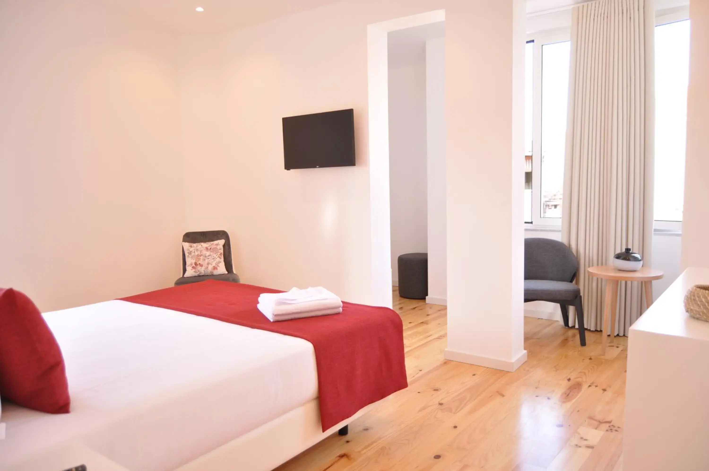 Superior Double Room in Mystay Porto Batalha Superior Double Room in Mystay Porto Batalha