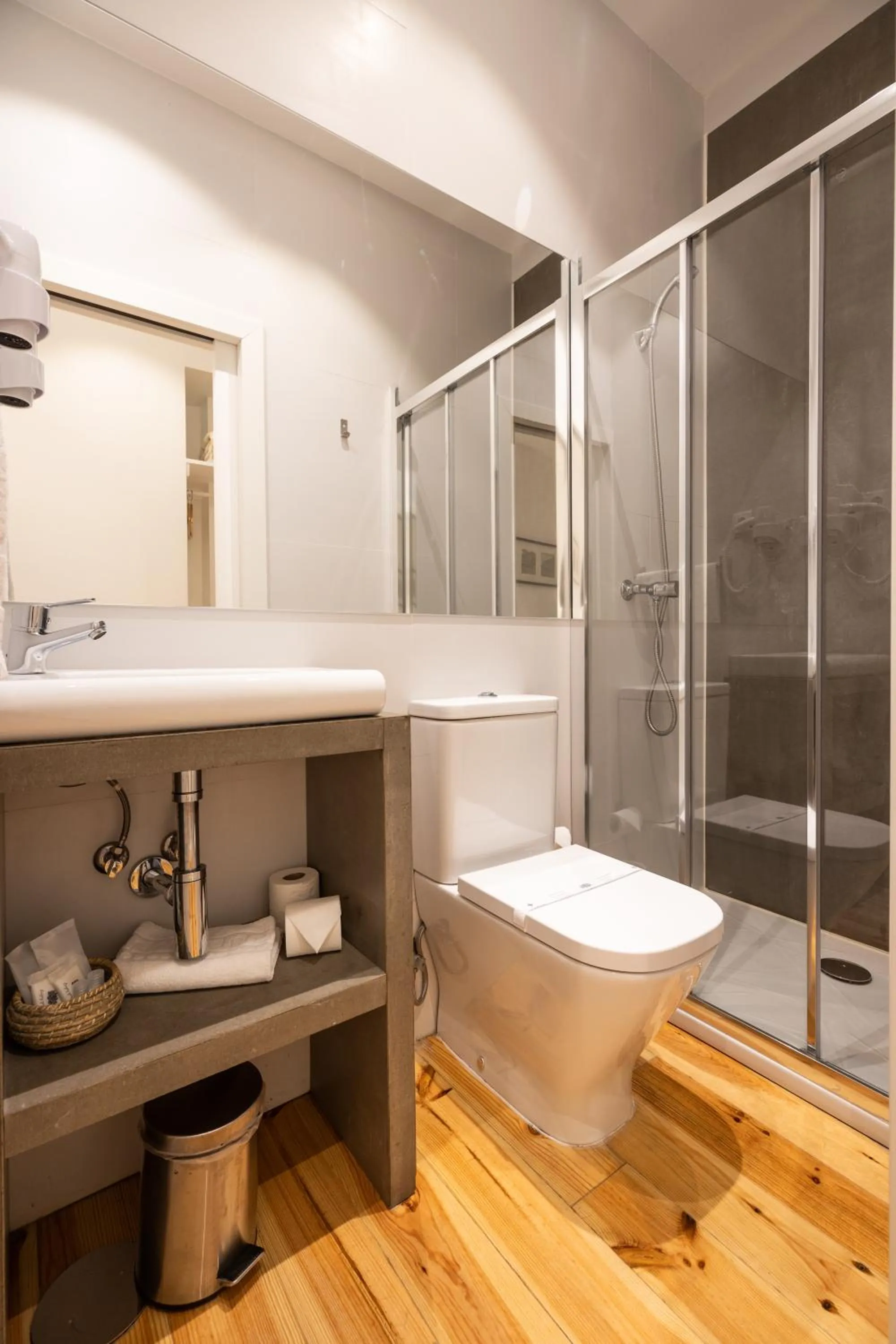 Bathroom in Mystay Porto Batalha