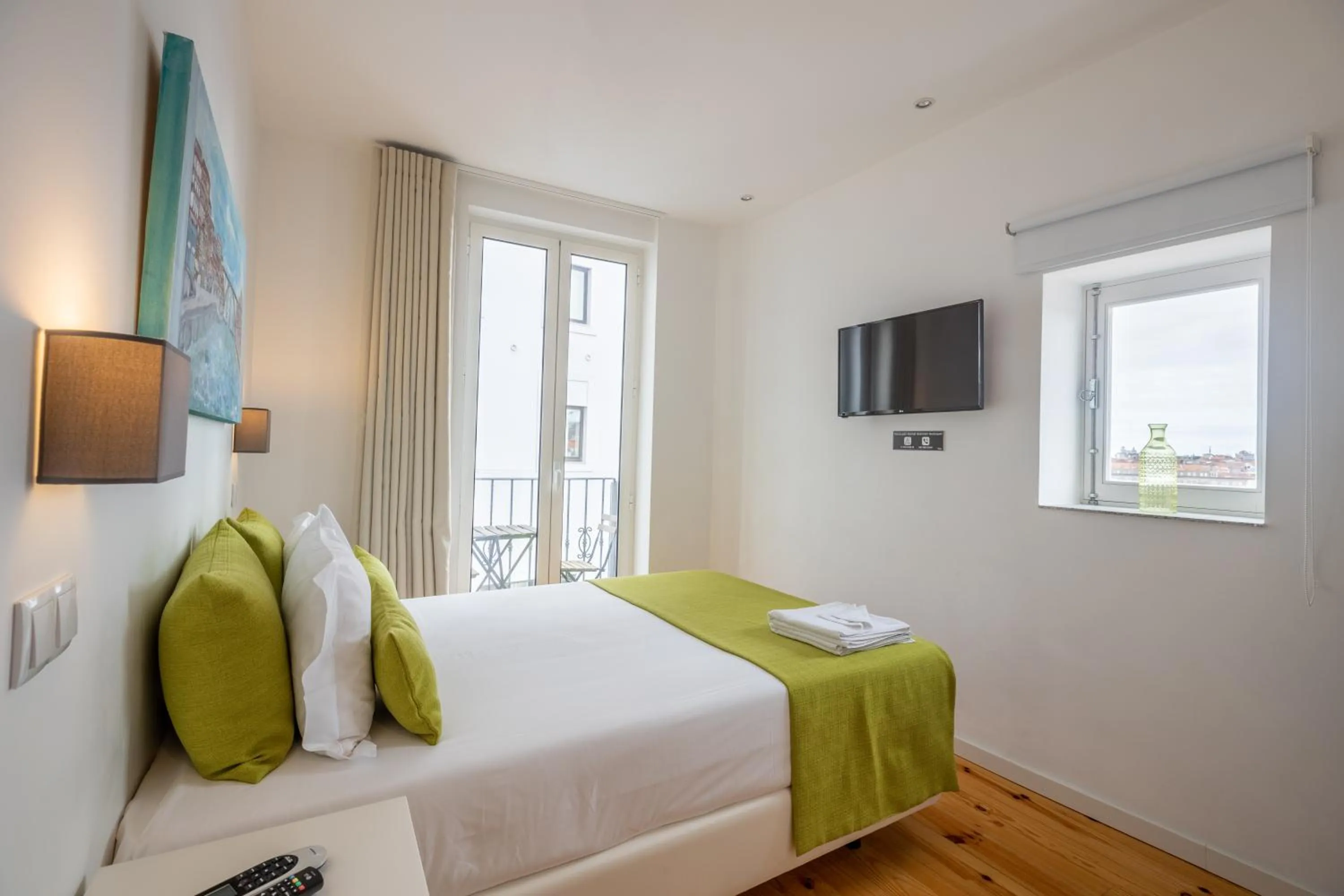 Bed in Mystay Porto Batalha