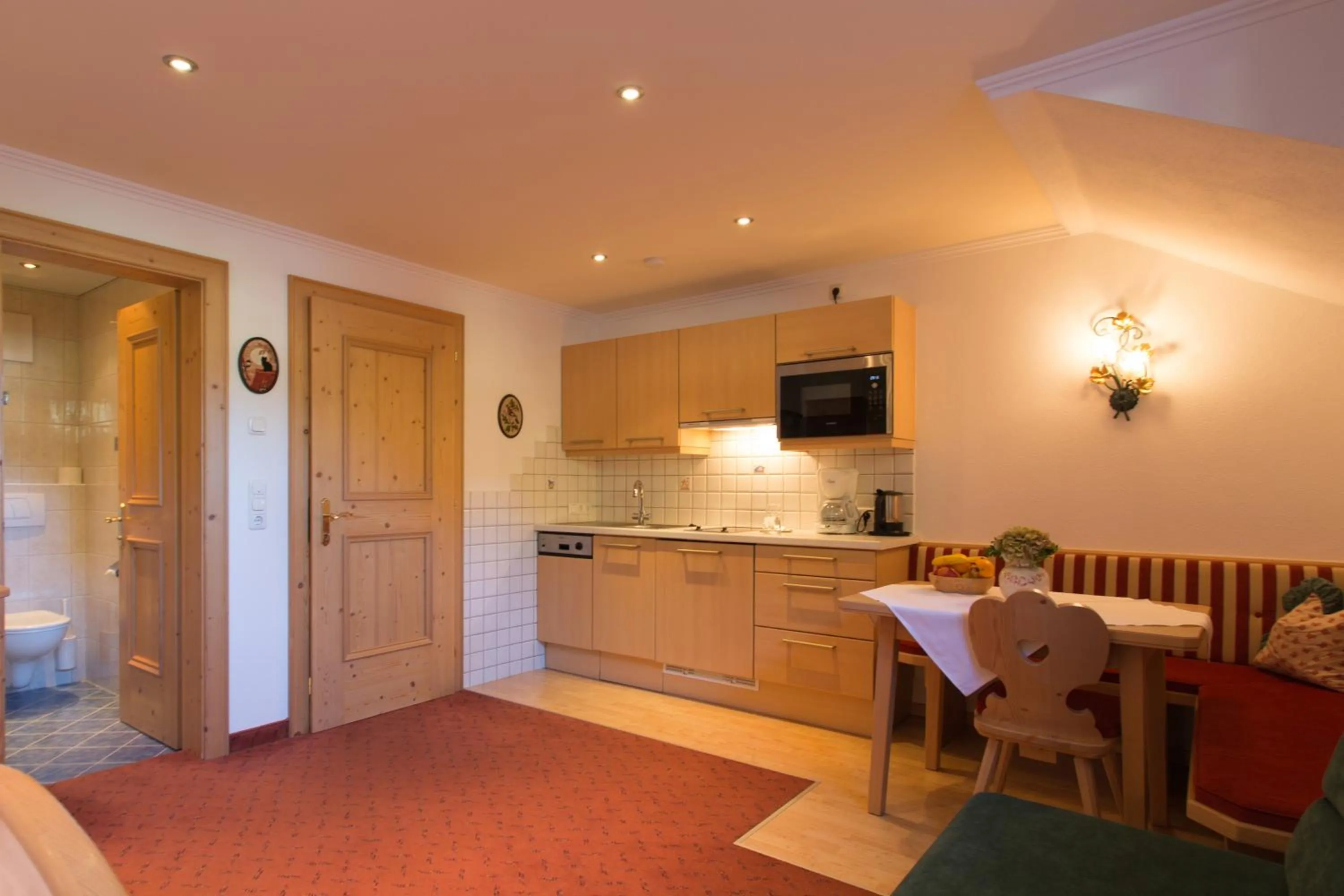 Kitchen or kitchenette in Landhaus Zauser