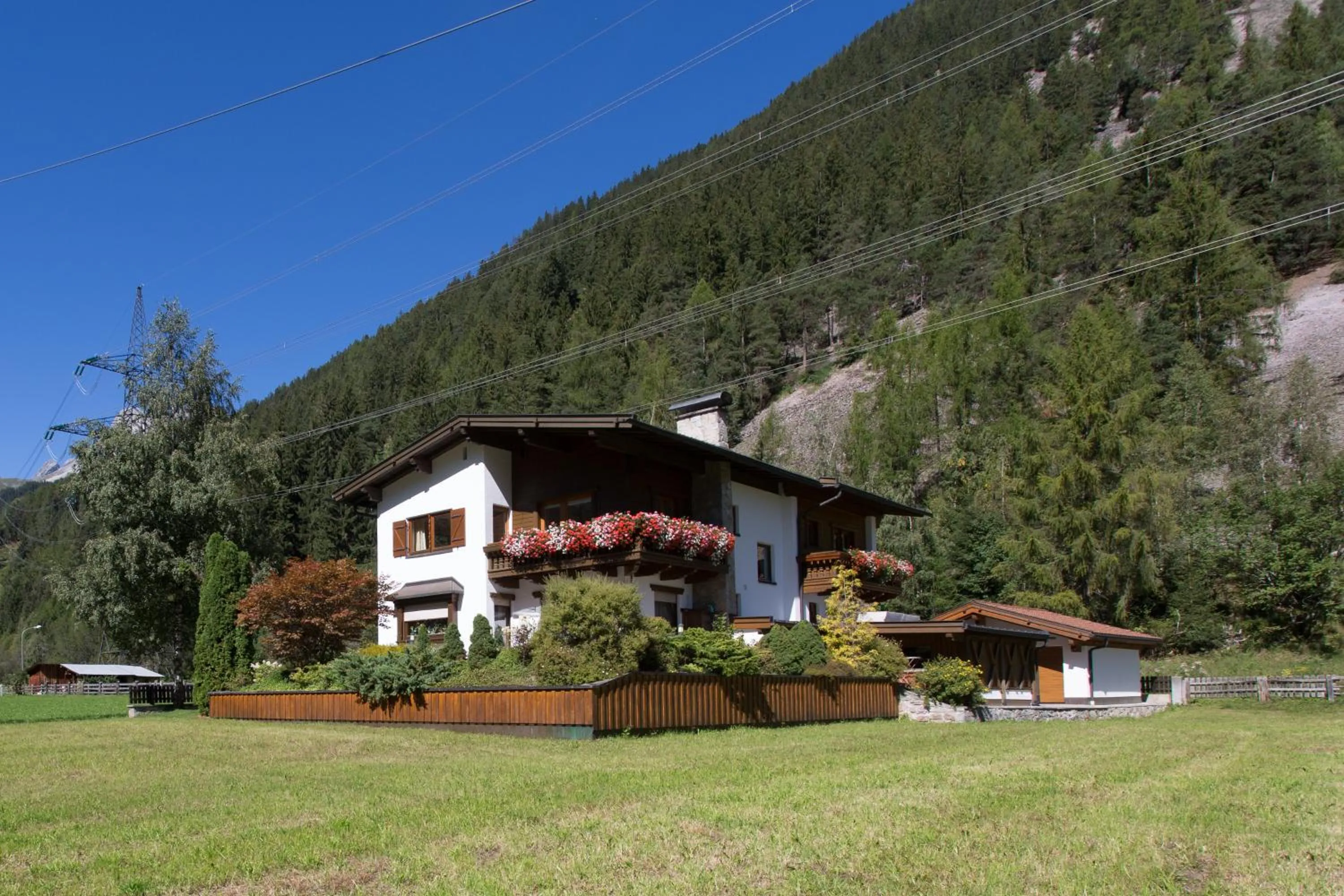 Property building in Landhaus Zauser