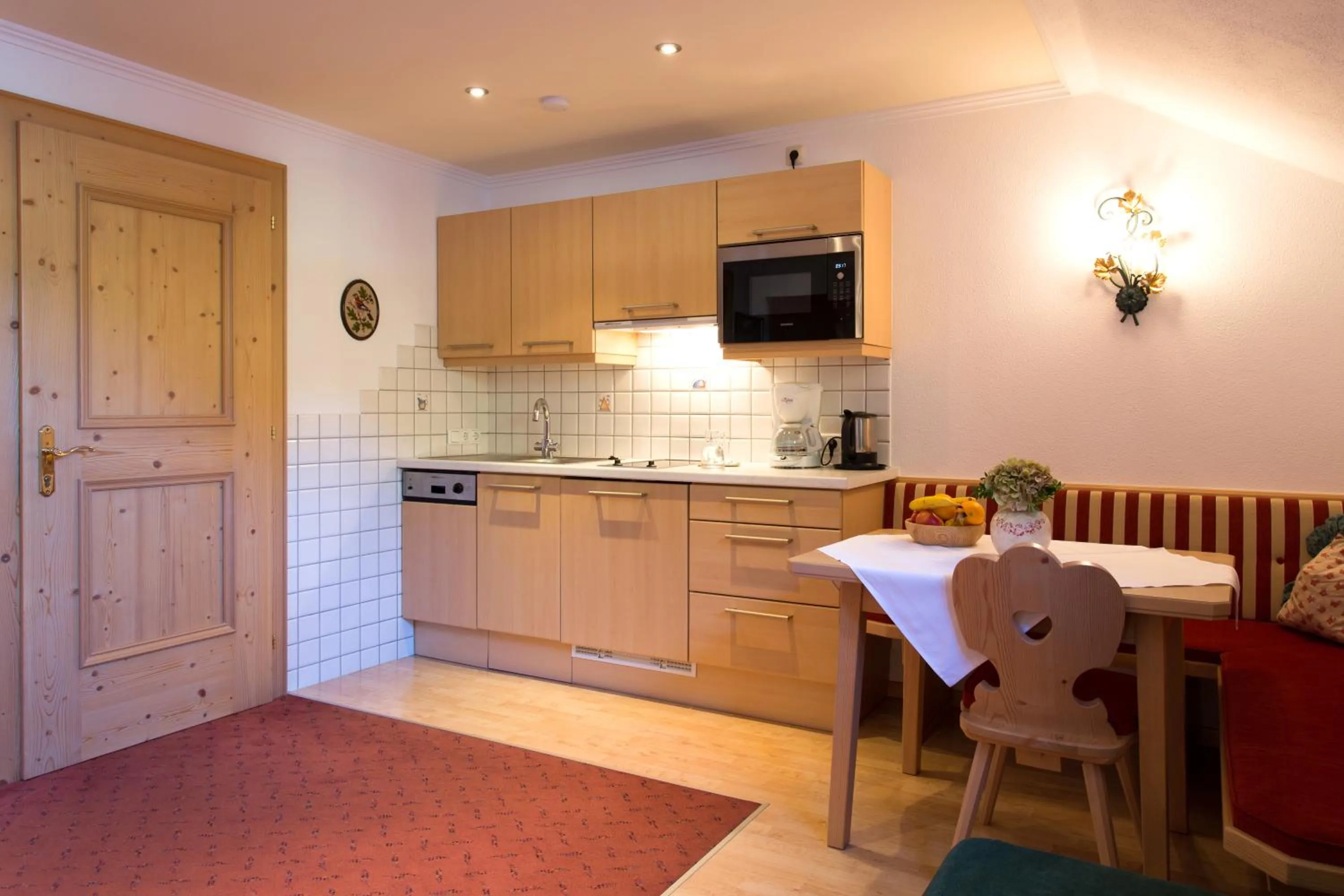 Kitchen or kitchenette in Landhaus Zauser