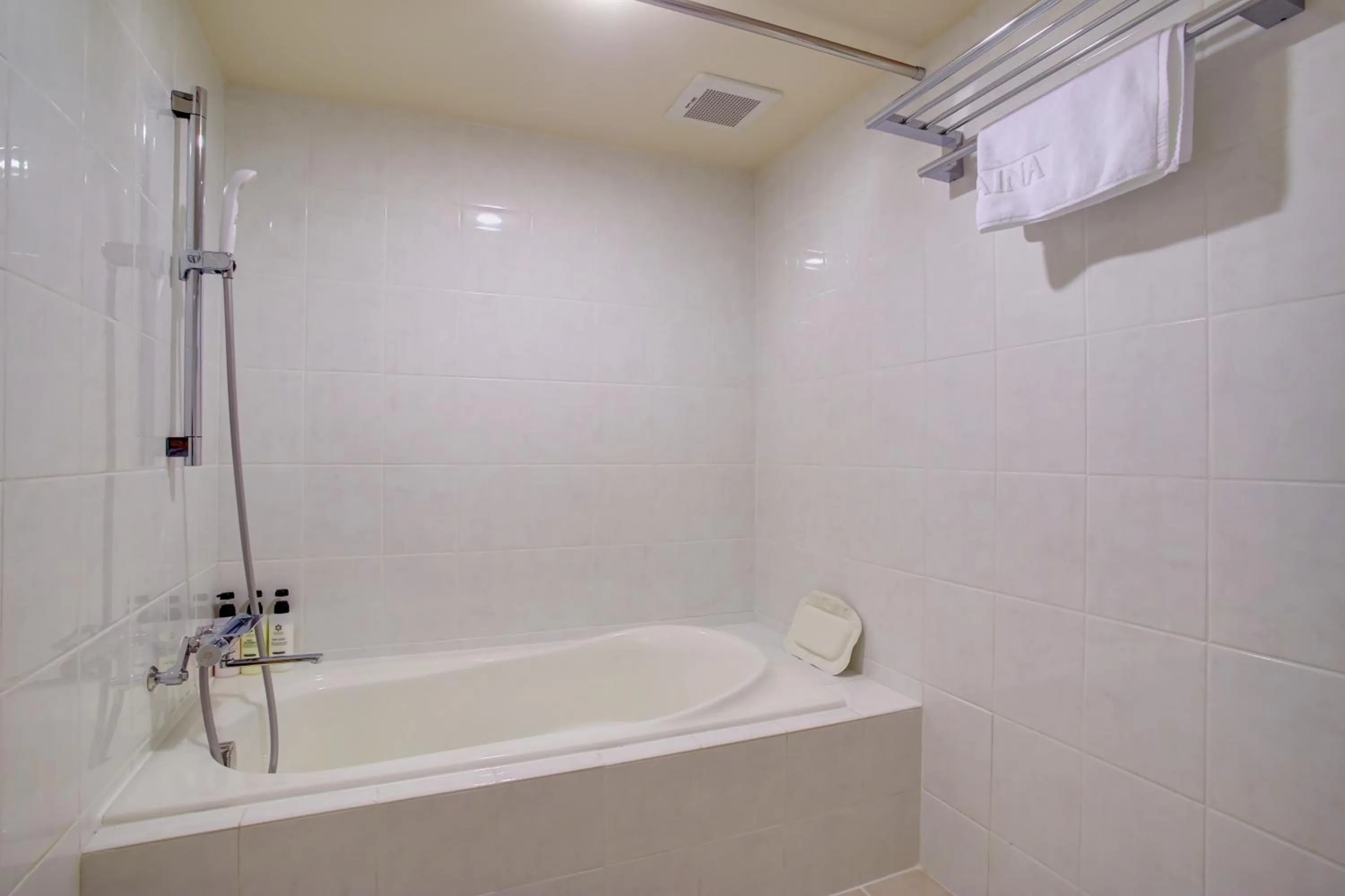 Bathroom in Hotel Mahaina Wellness Resorts Okinawa