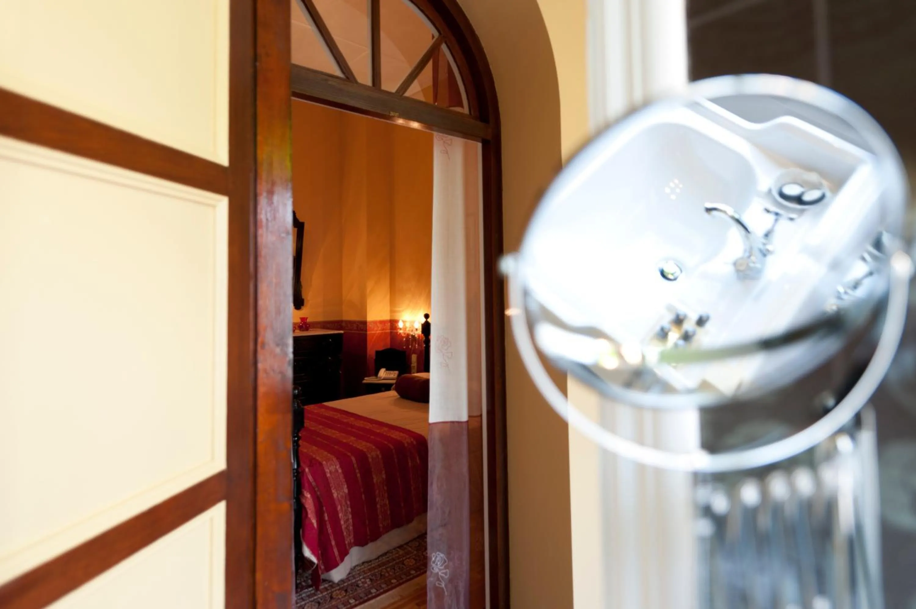 Double Room in Hotel Casa Ceremines