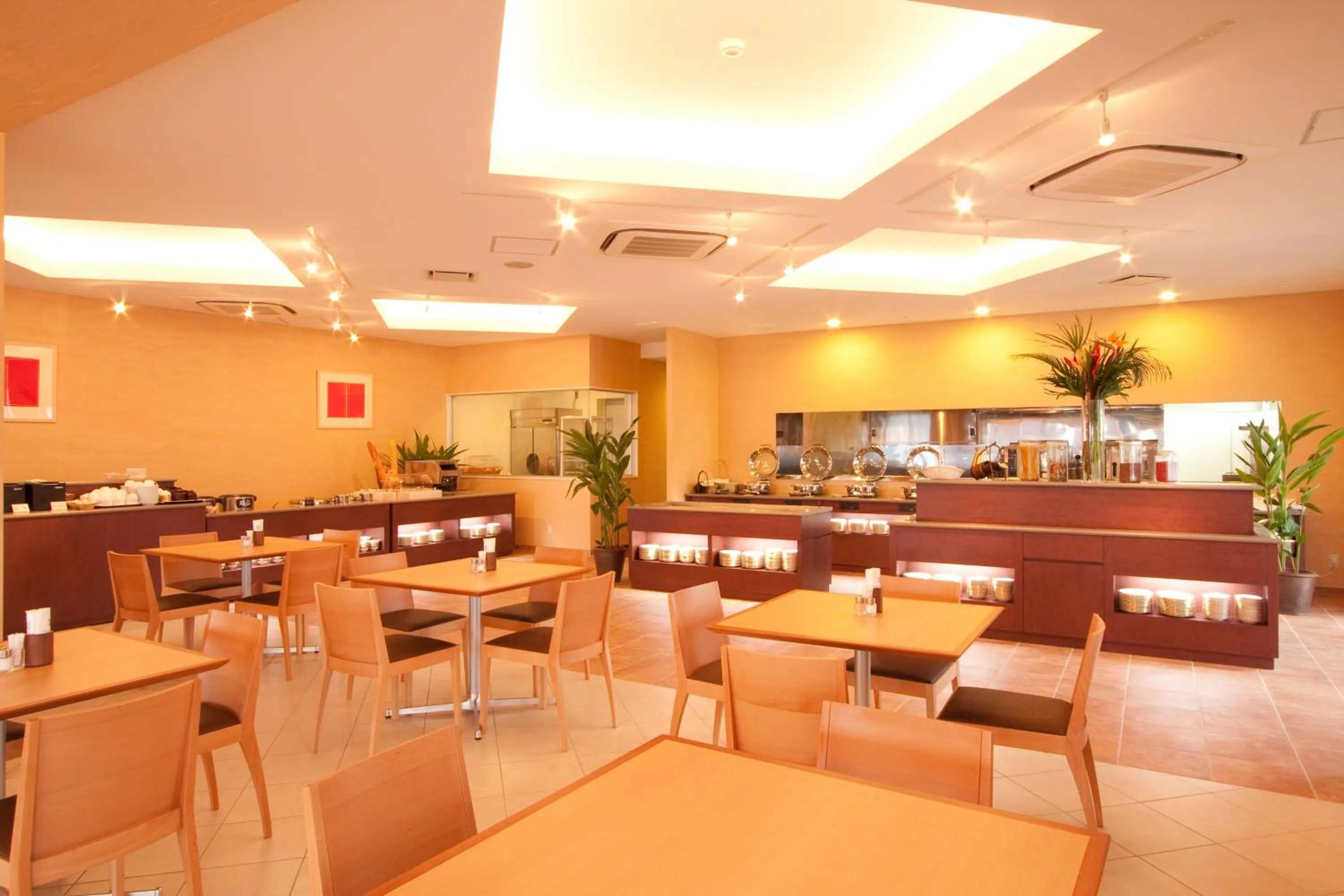 Restaurant/places to eat in Hotel Yugaf Inn Okinawa