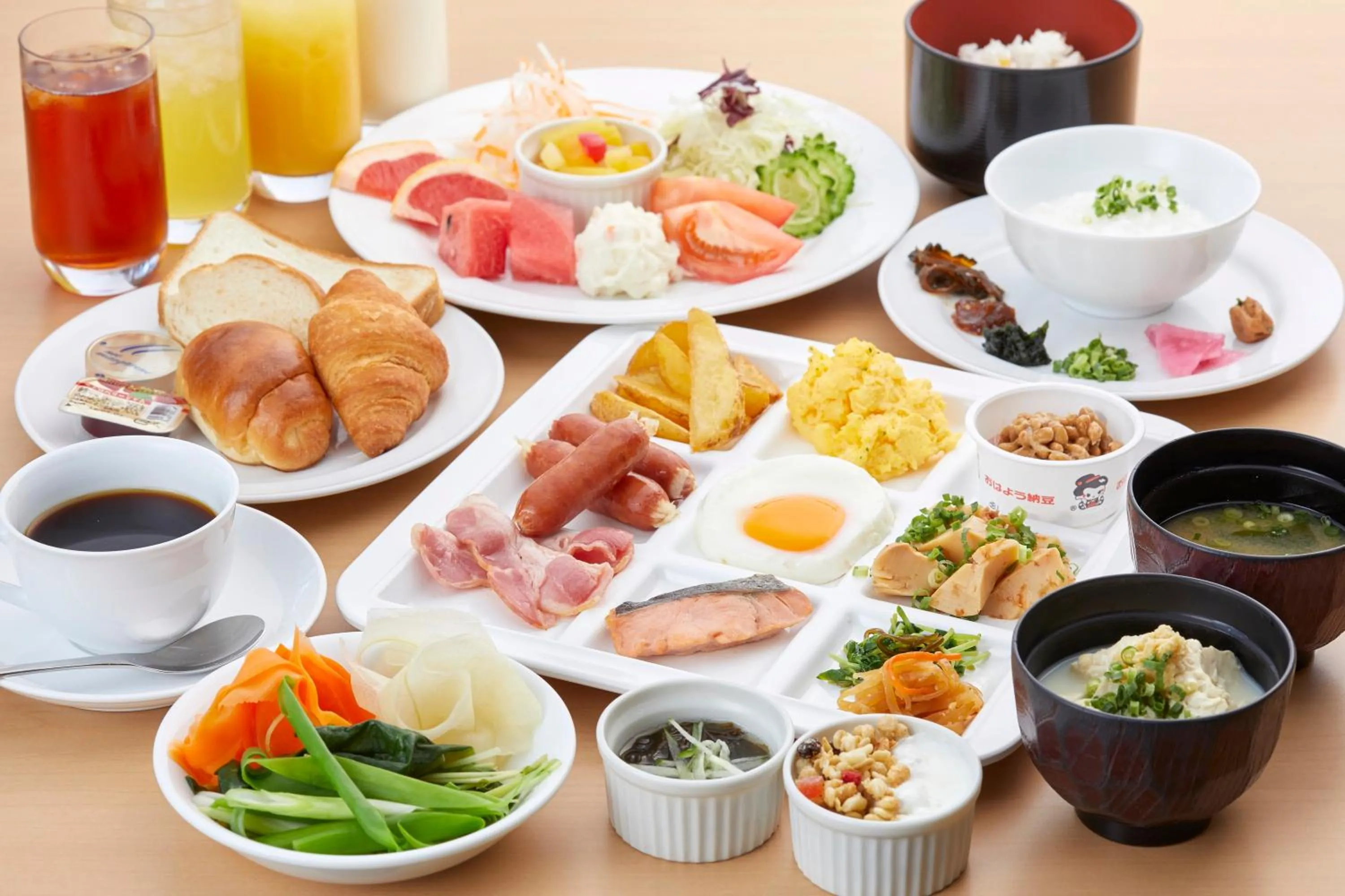 Buffet breakfast in Hotel Yugaf Inn Okinawa